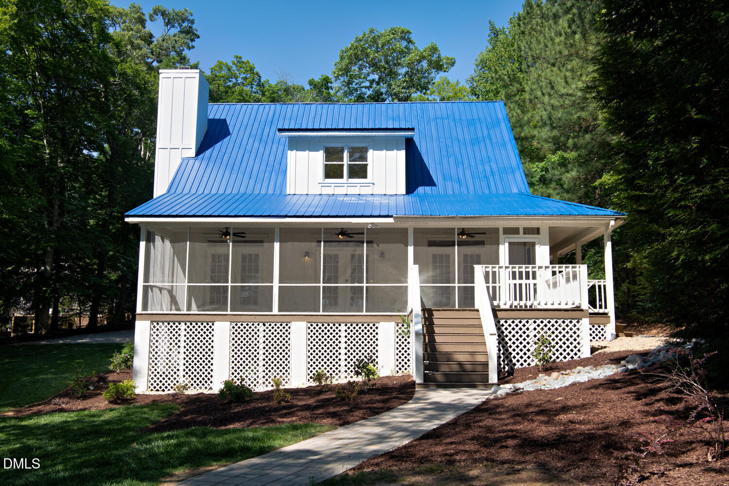 main property photo 36