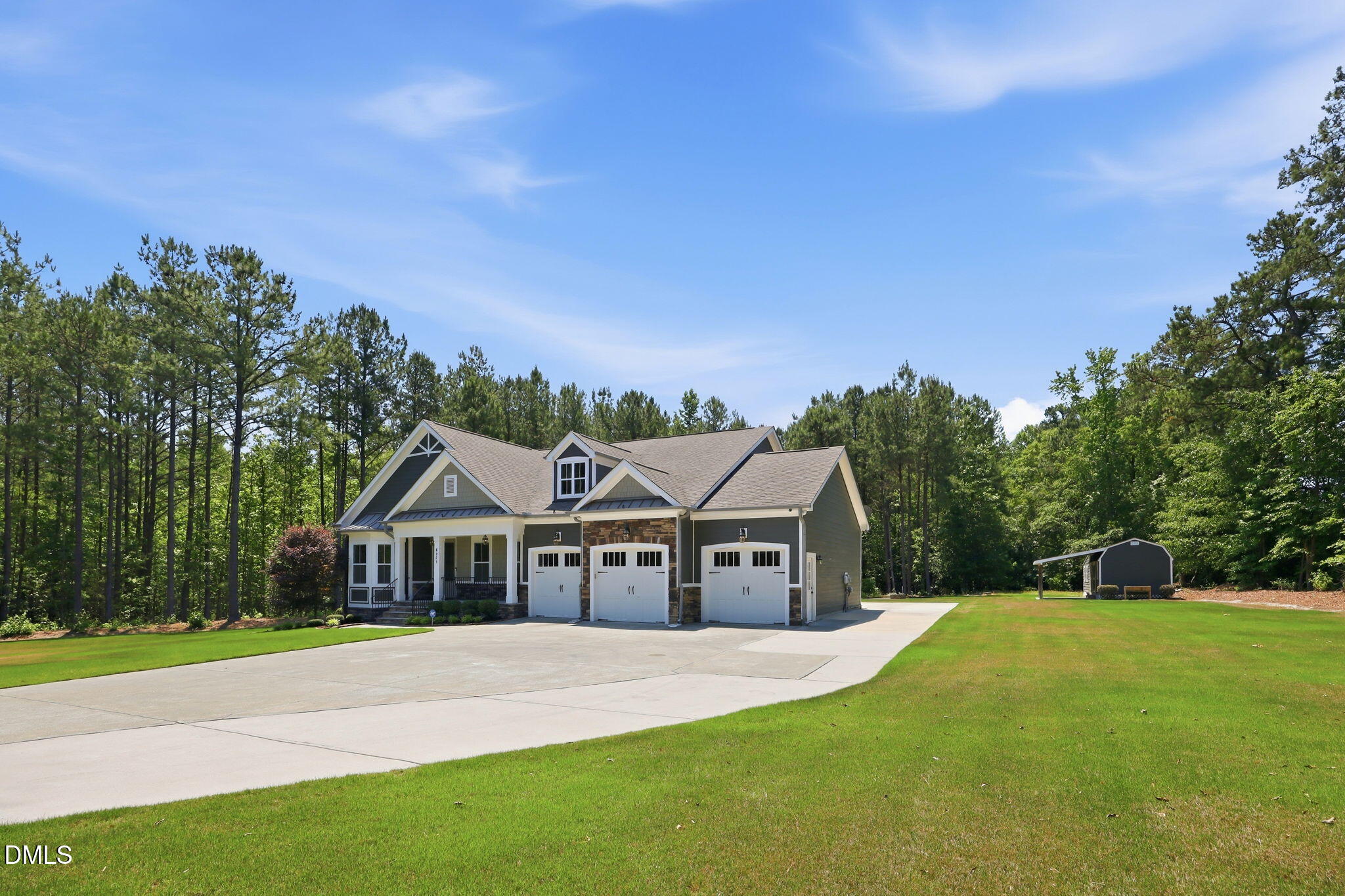 main property photo 37