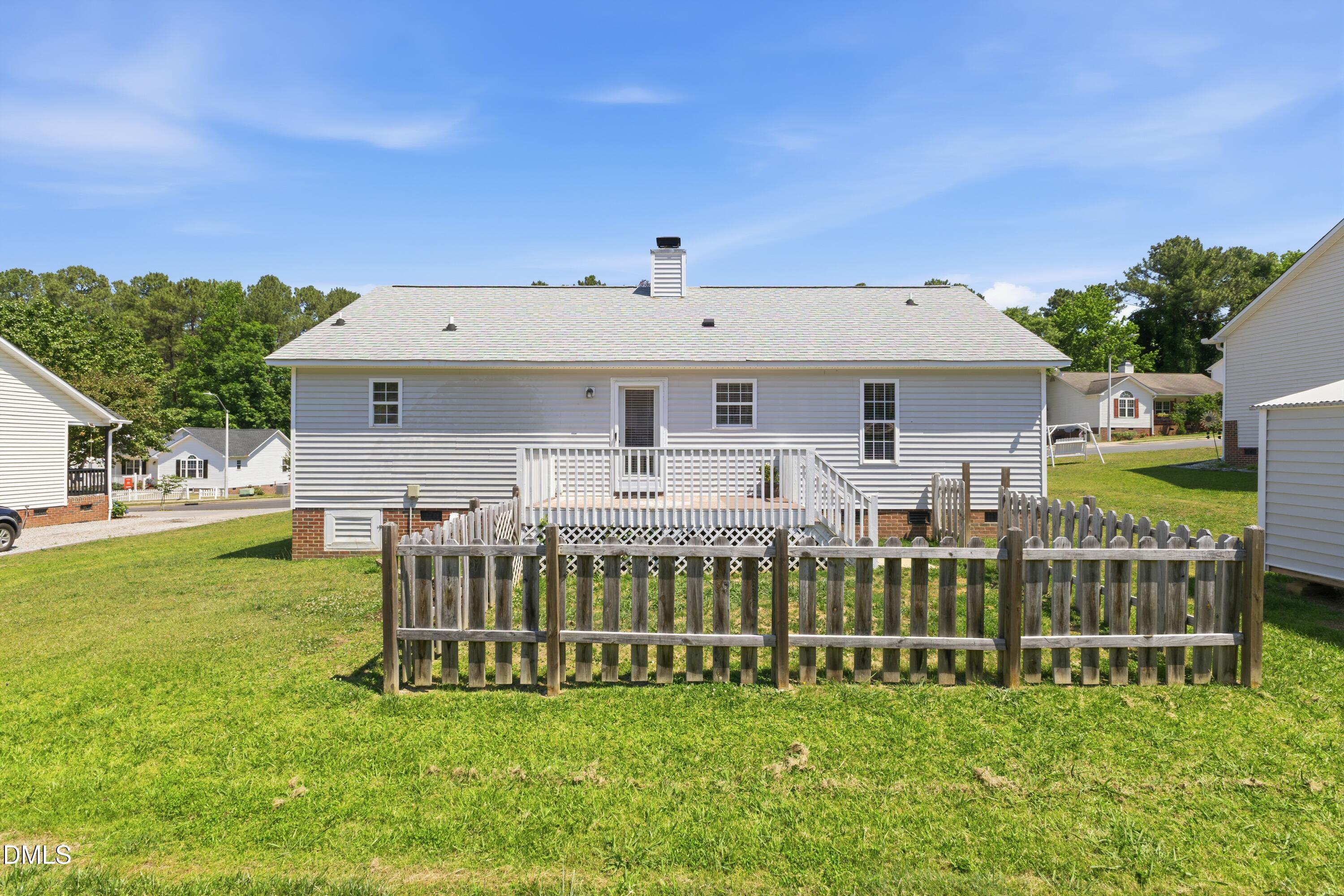 main property photo 22