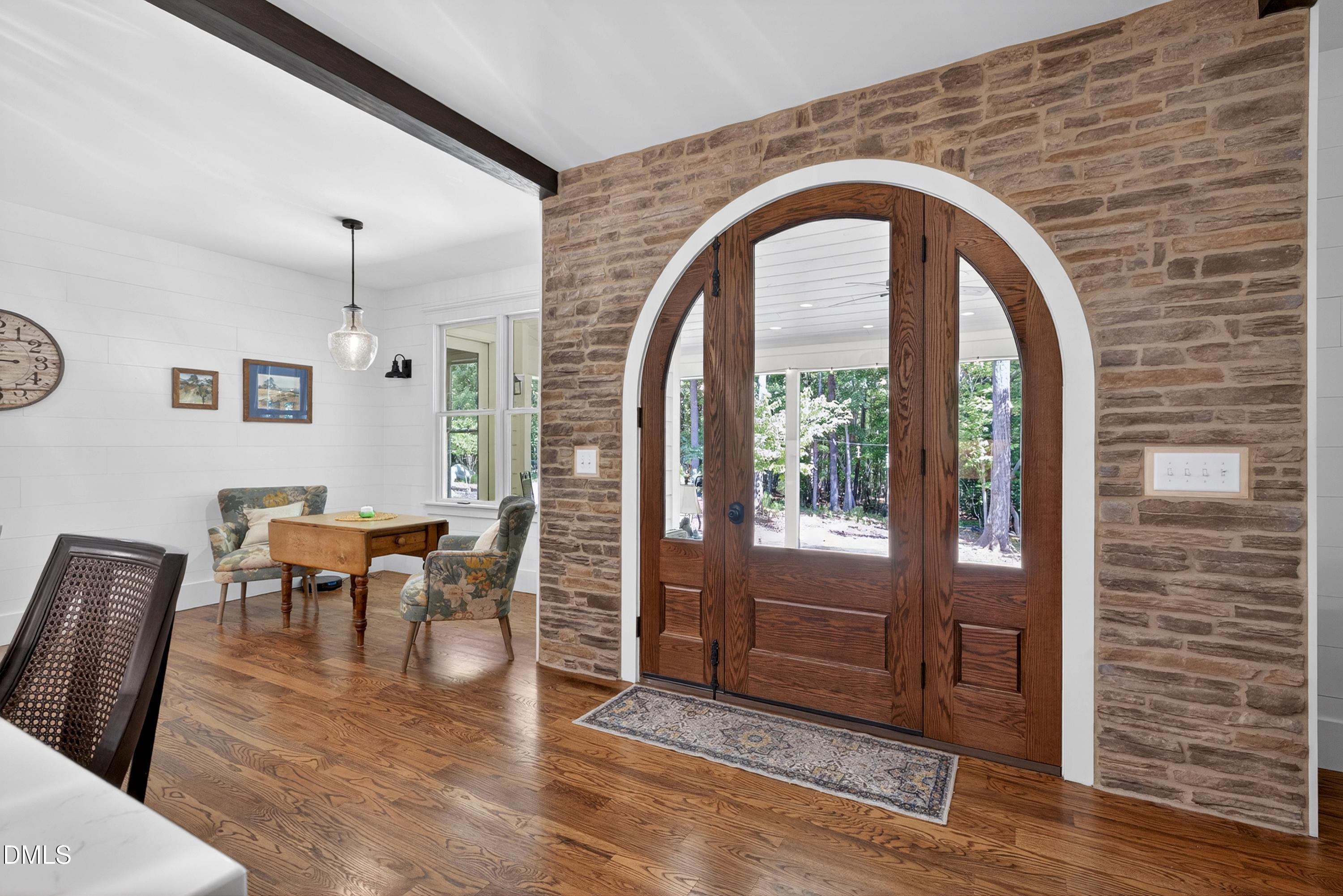main property photo 17