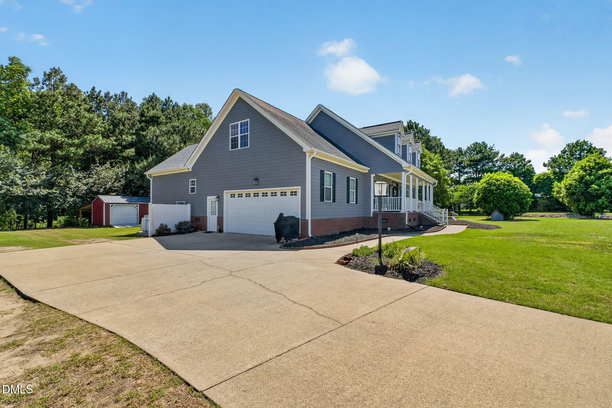 main property photo 60