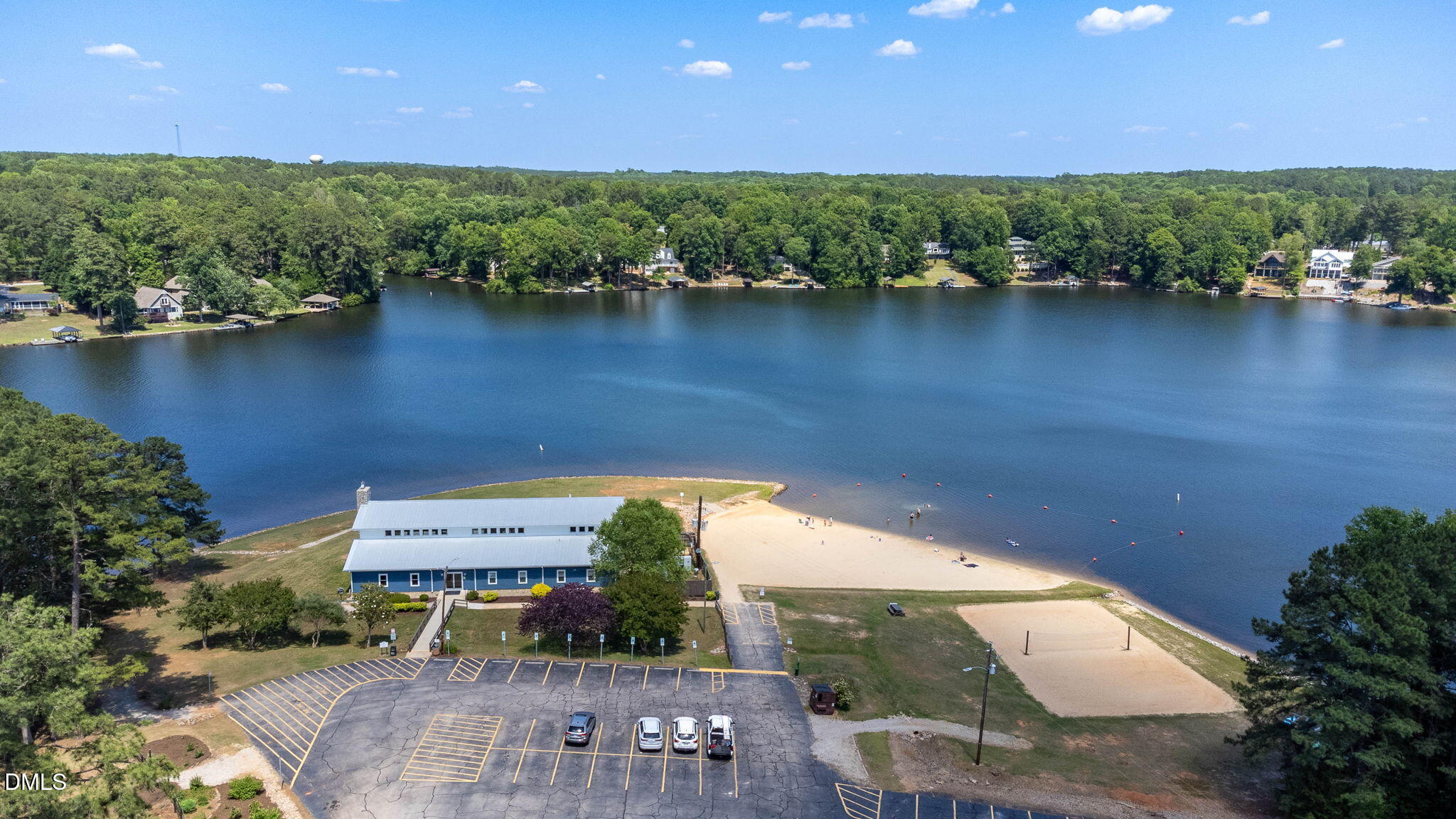 main property photo 40