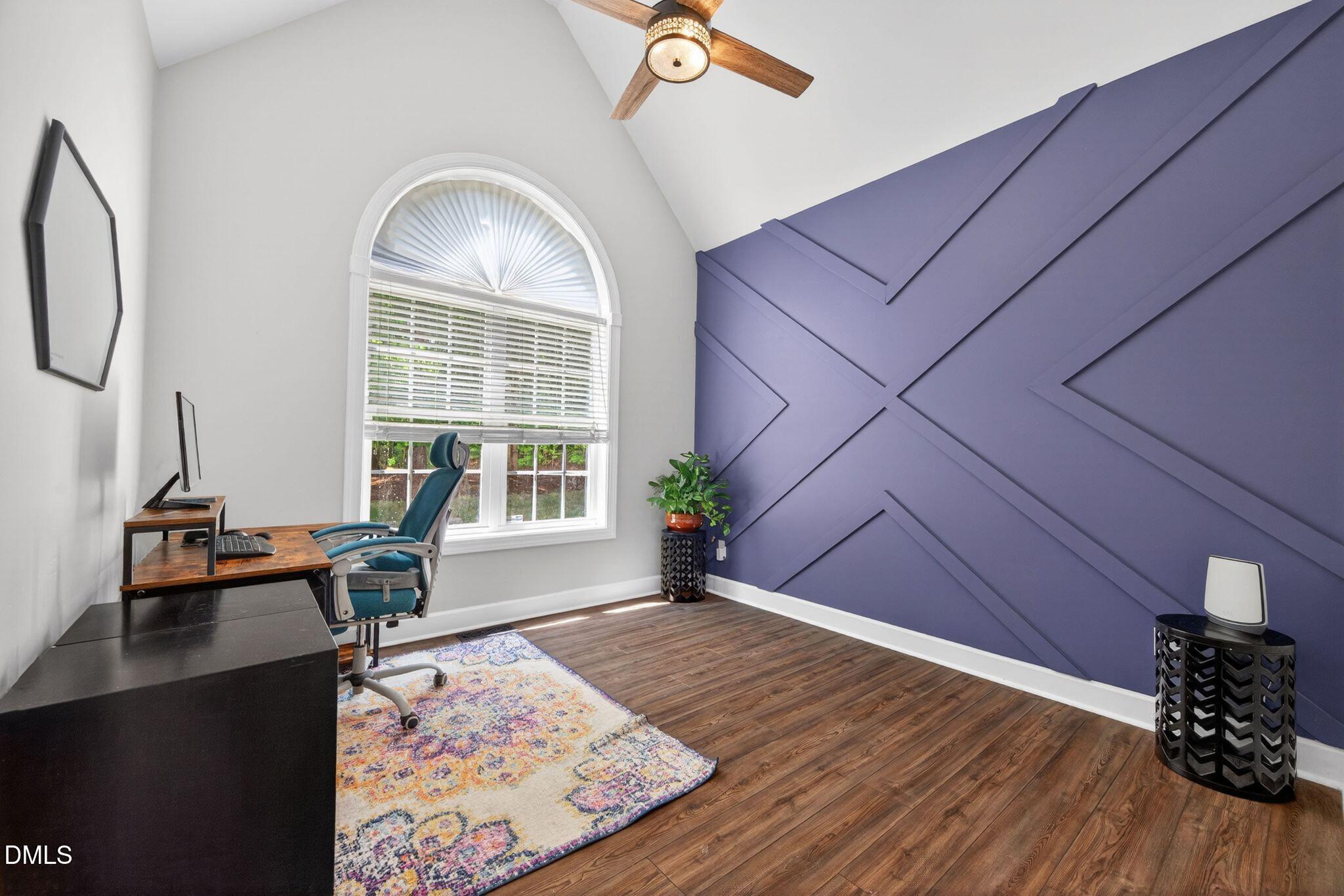 main property photo 23