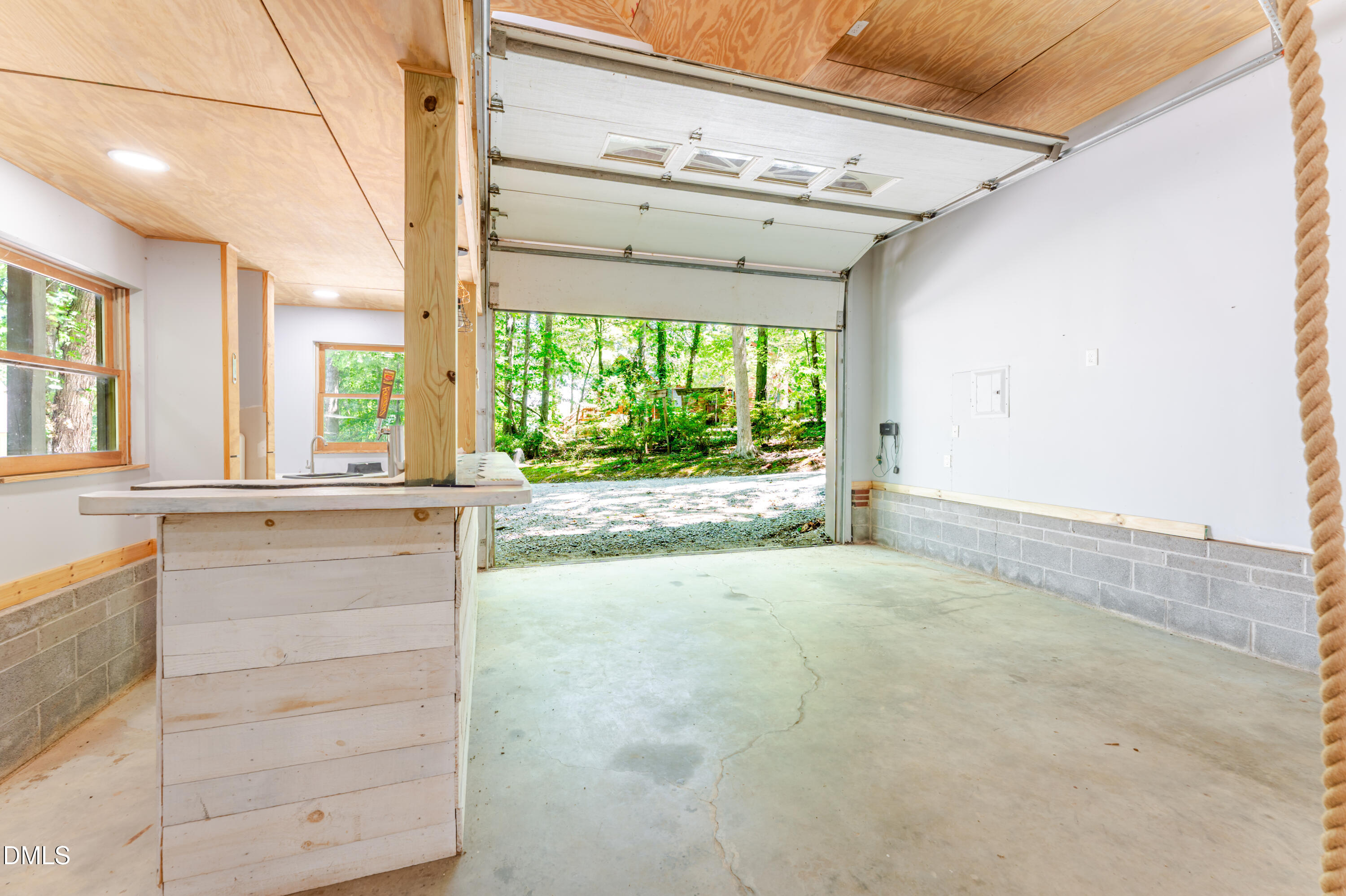 main property photo 67