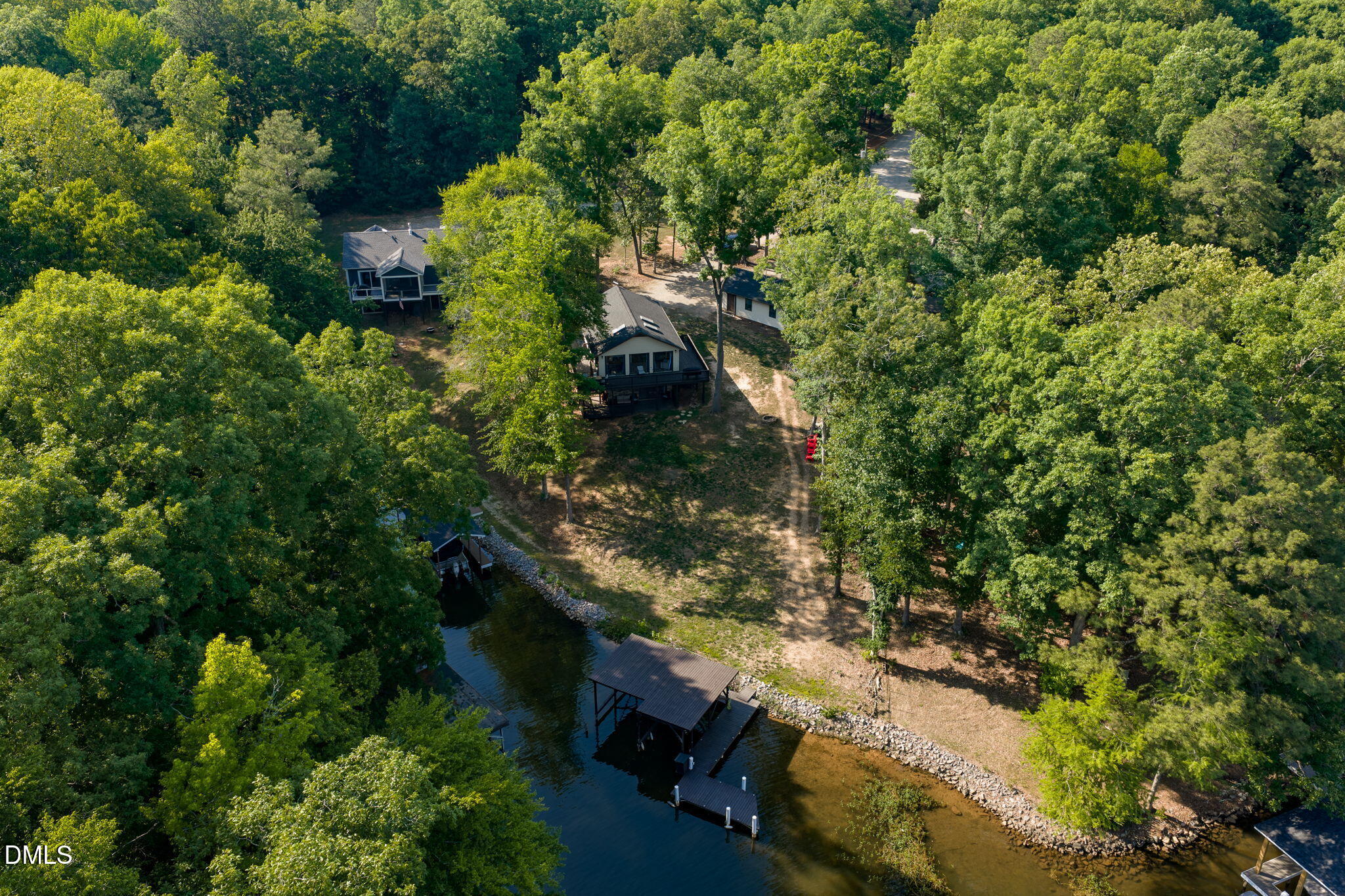 main property photo 60