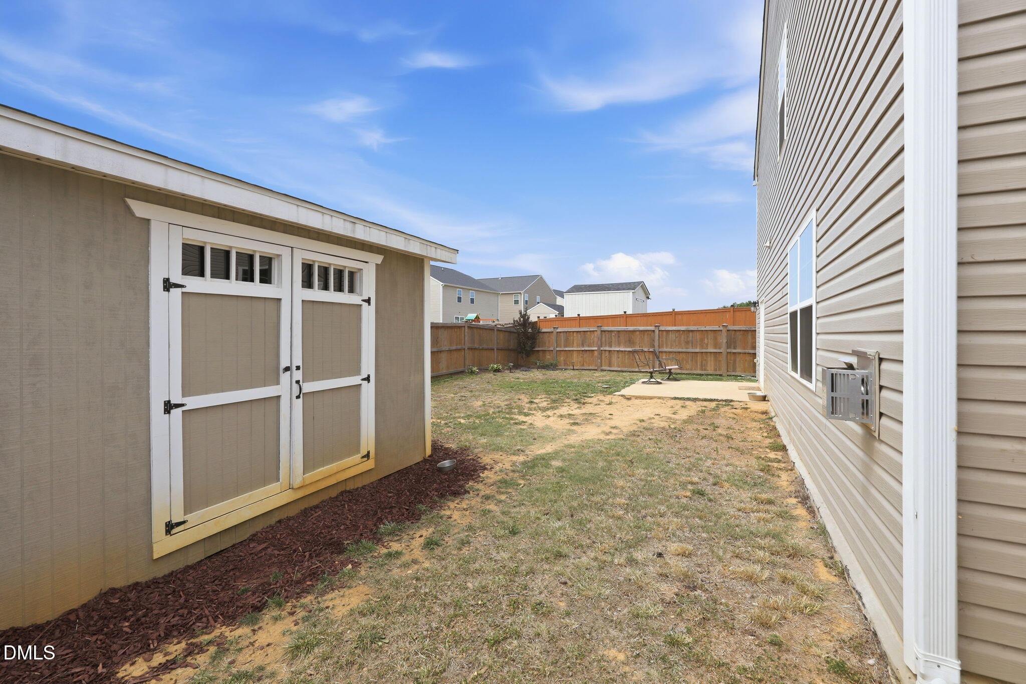 main property photo 37