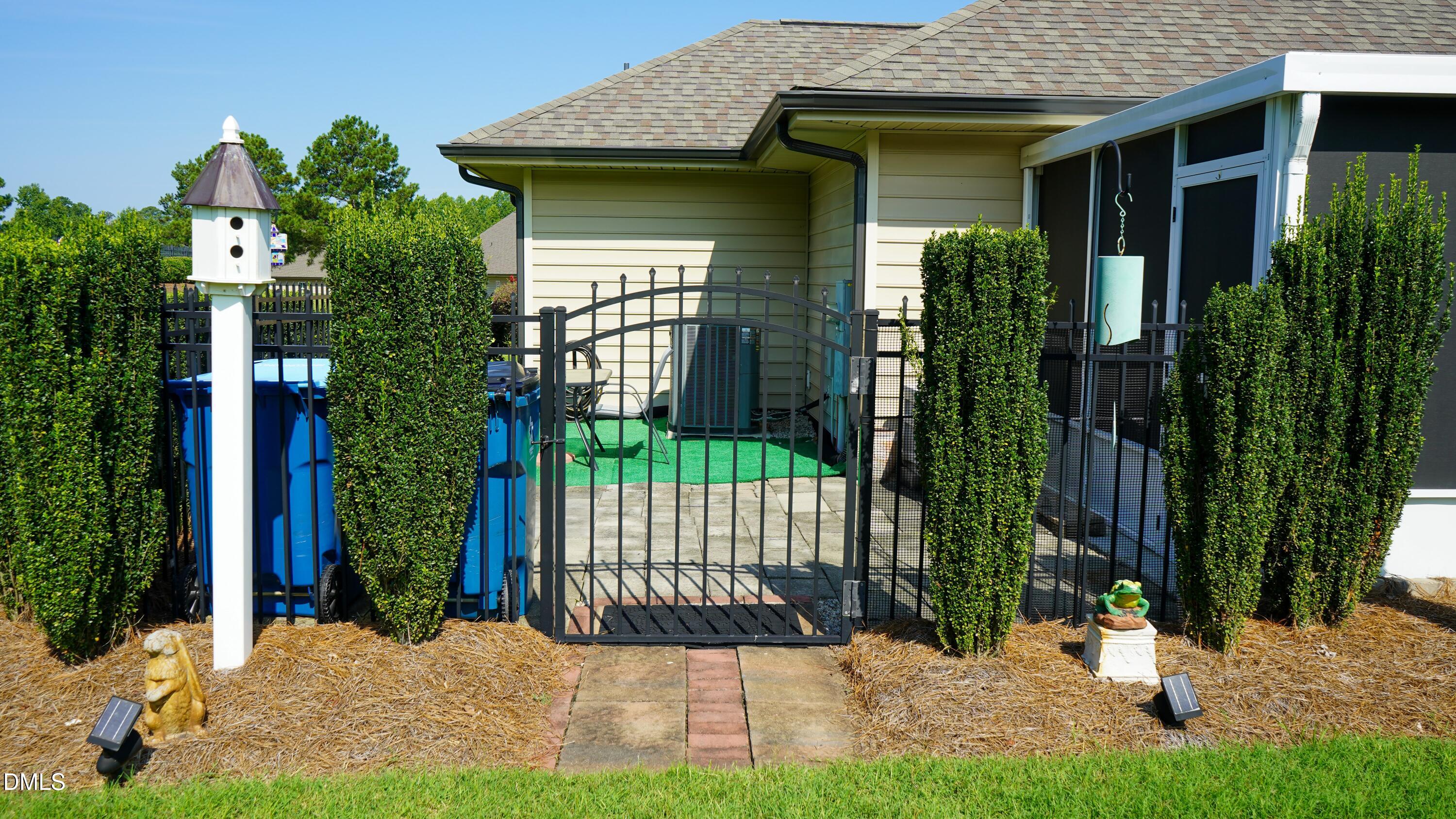 main property photo 42