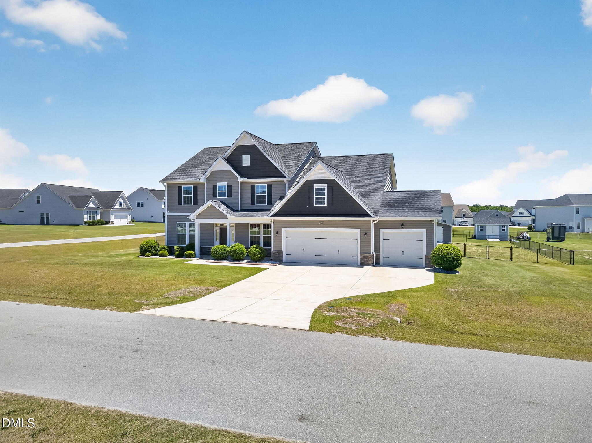main property photo 47