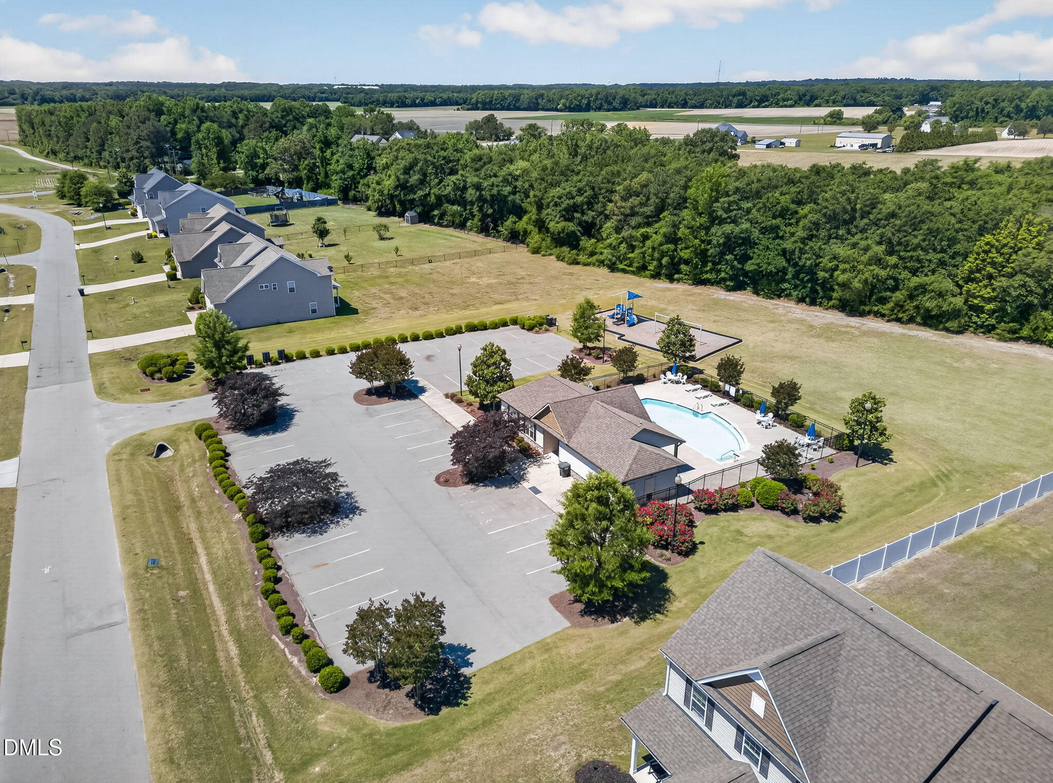 main property photo 60