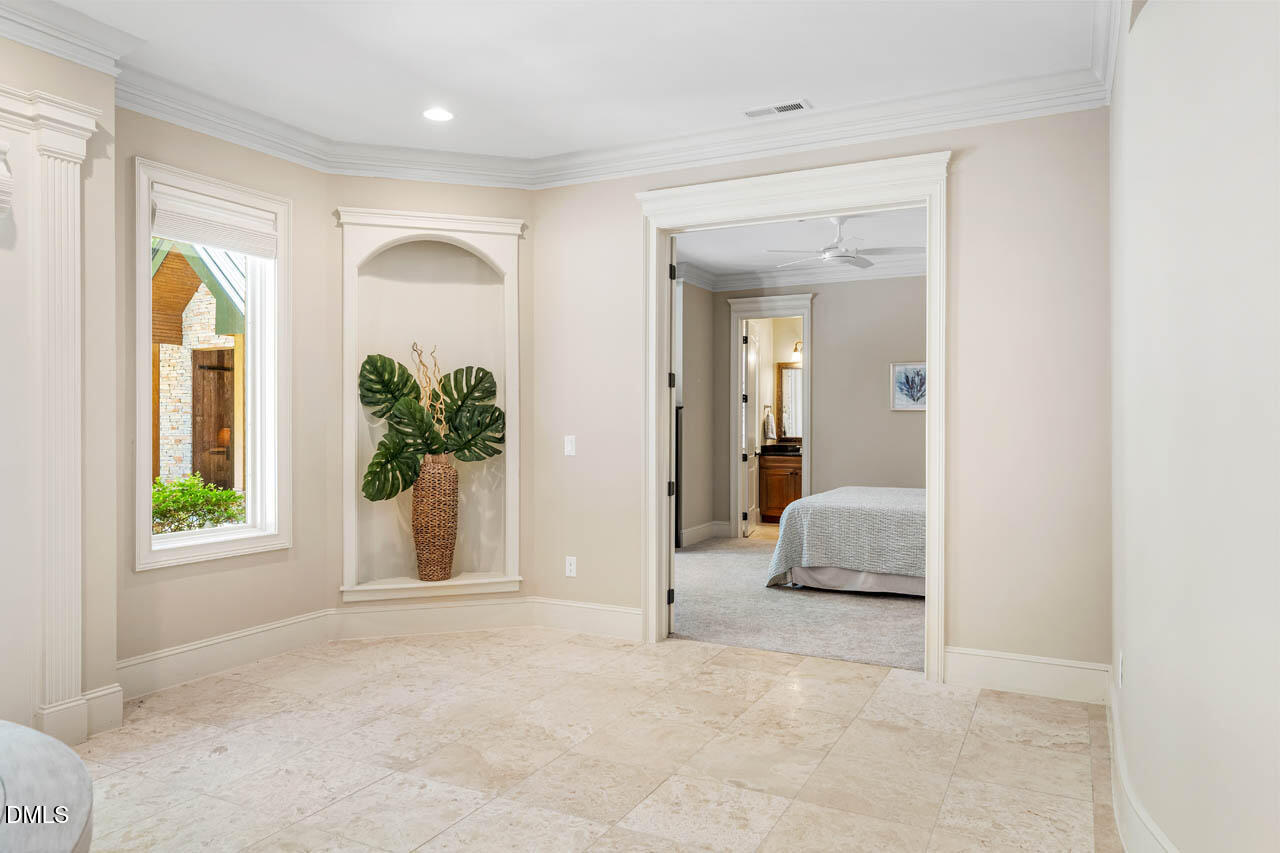 main property photo 69