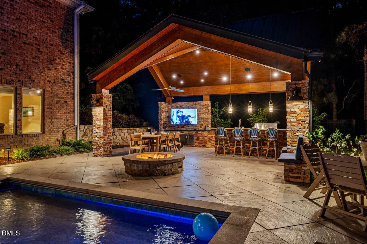 main property photo 81