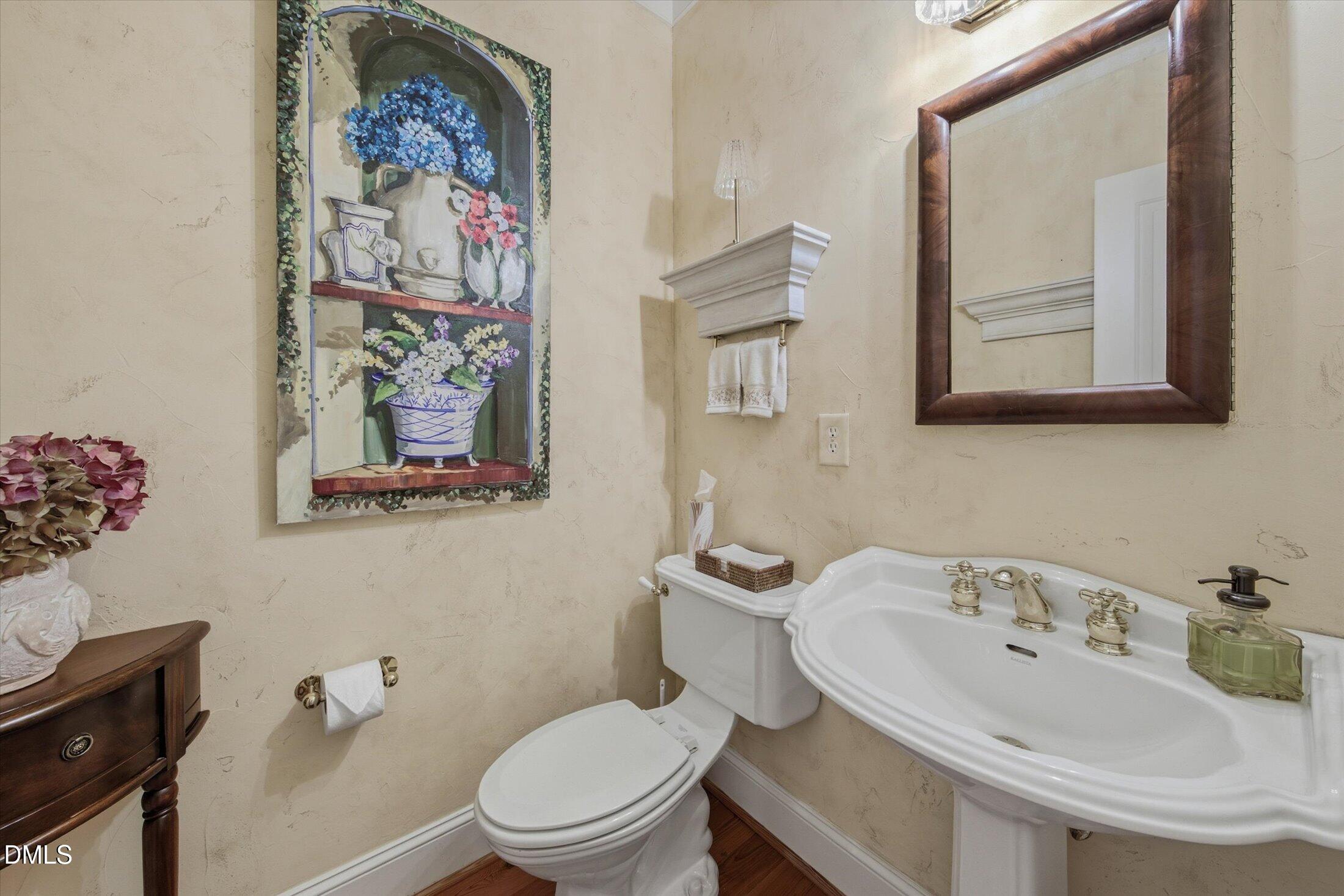 main property photo 18