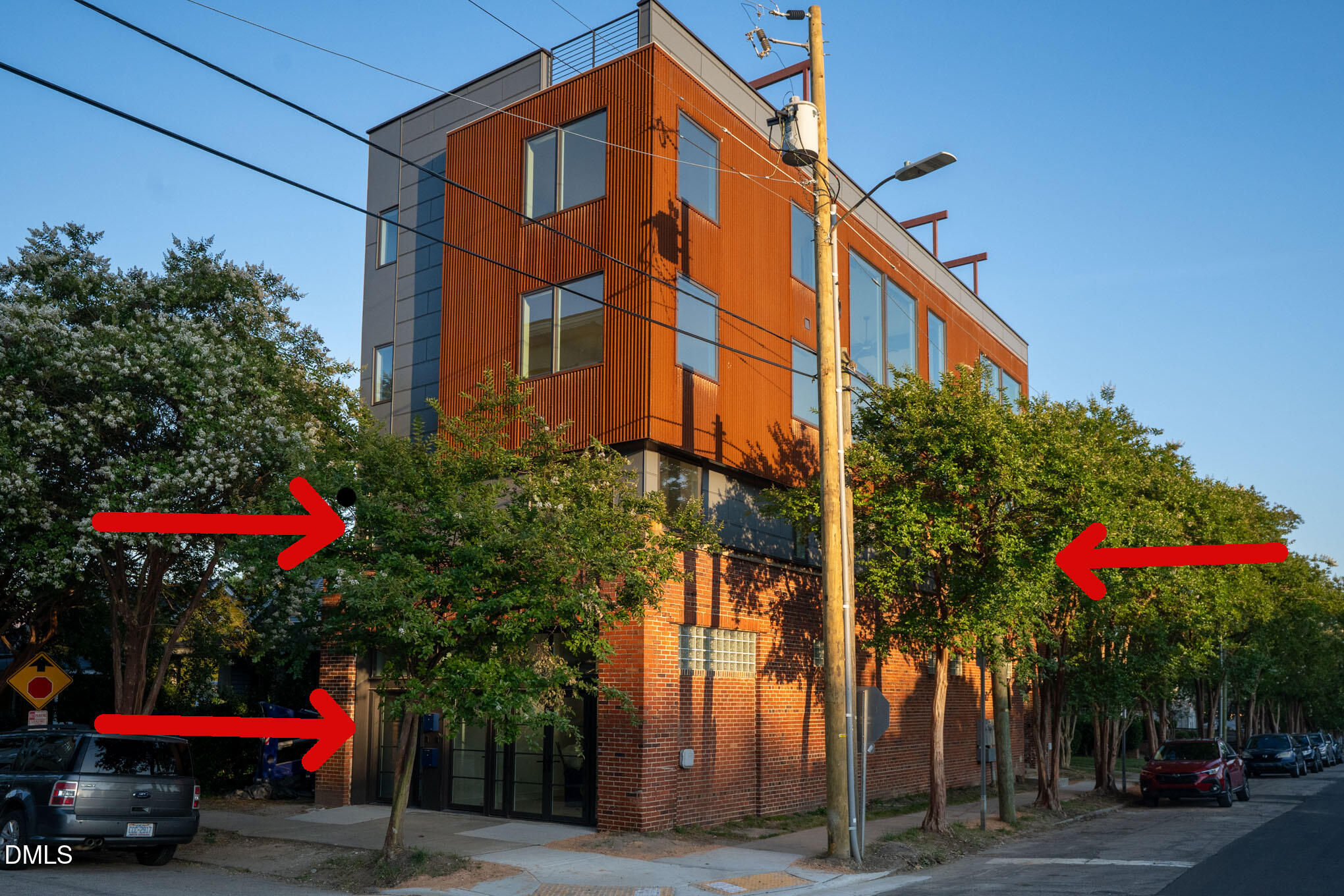 main property photo 23