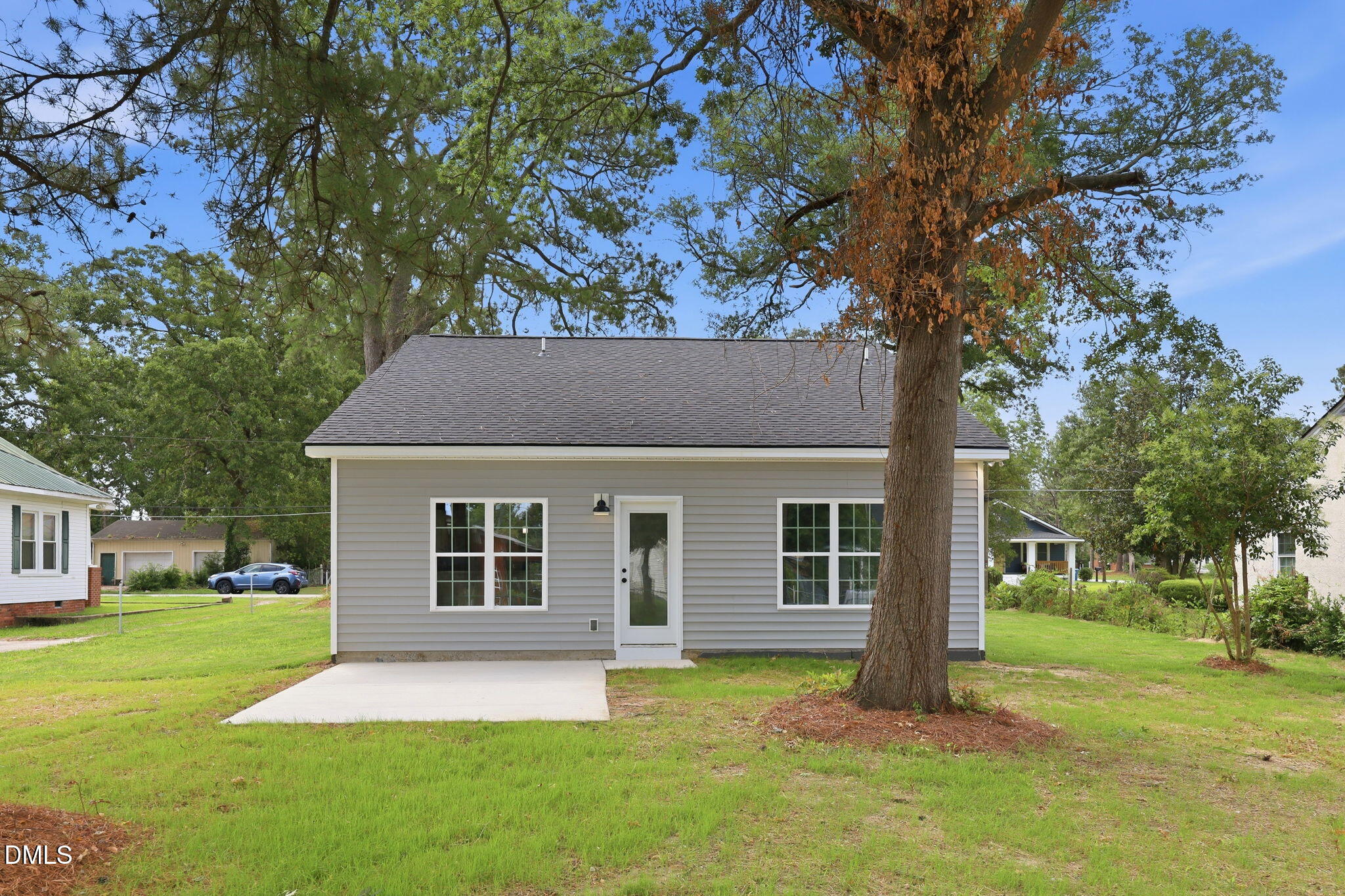 main property photo 25