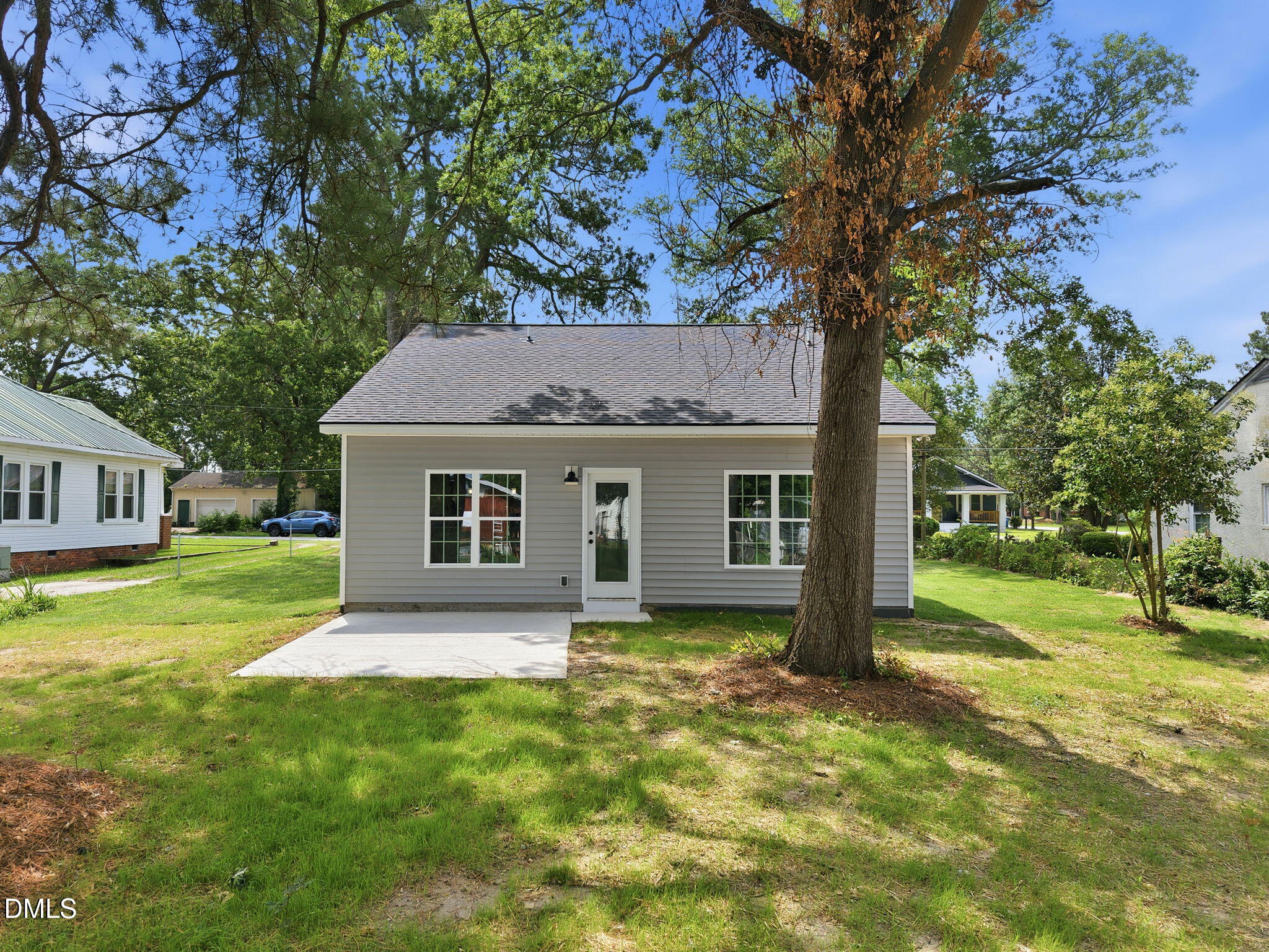 main property photo 3