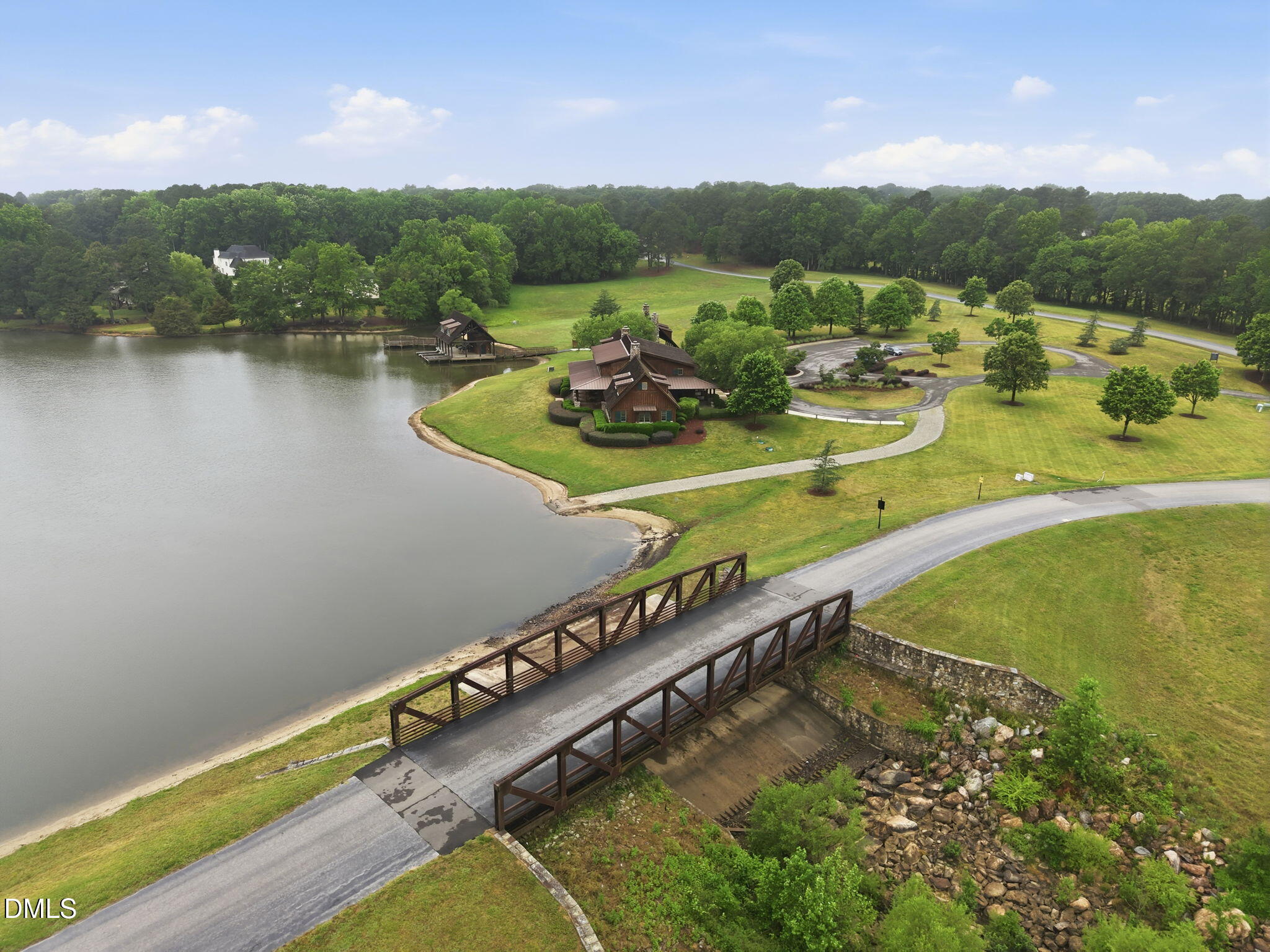 main property photo 70
