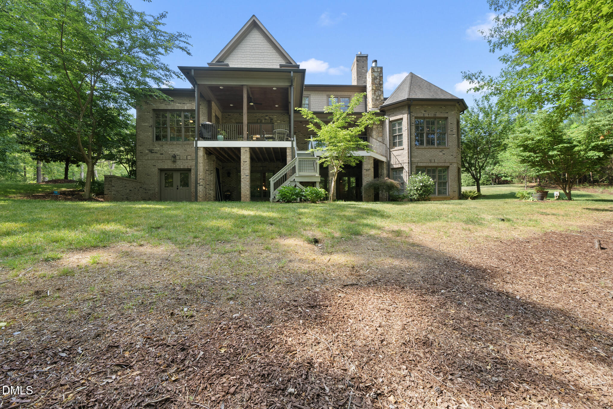 main property photo 76
