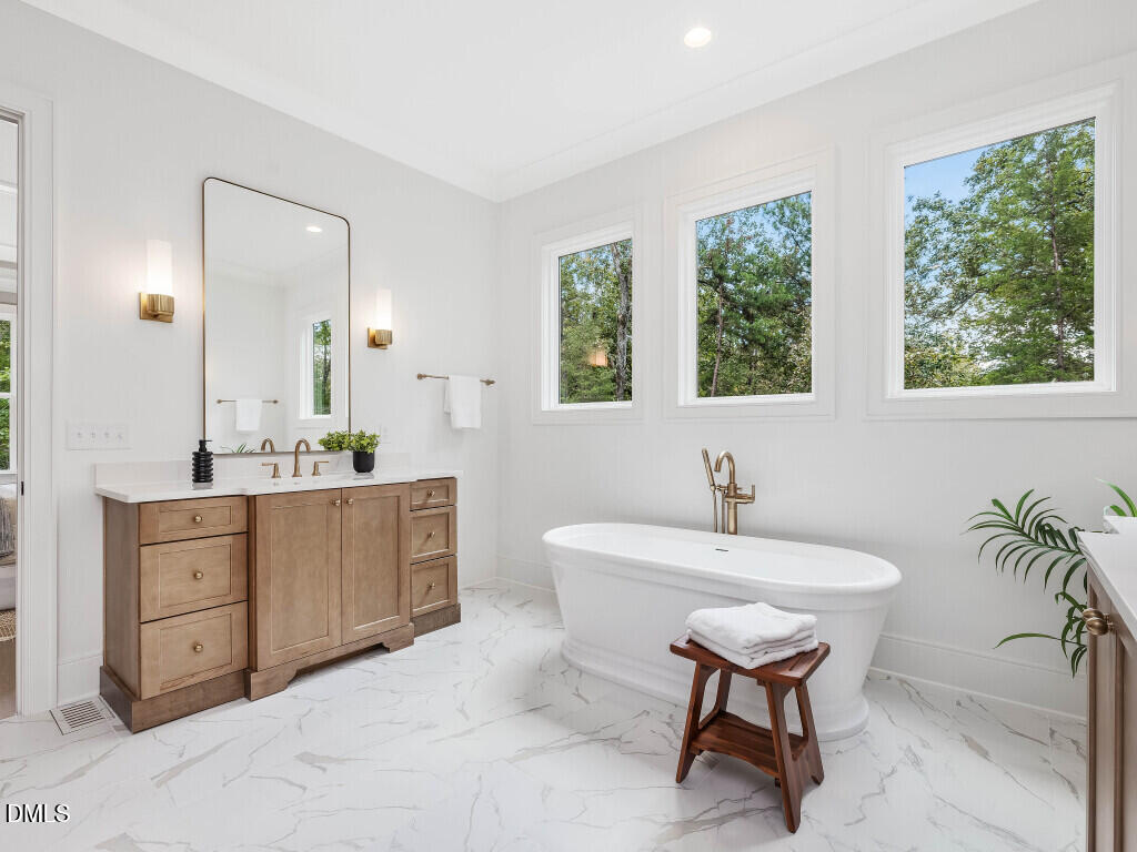 main property photo 66