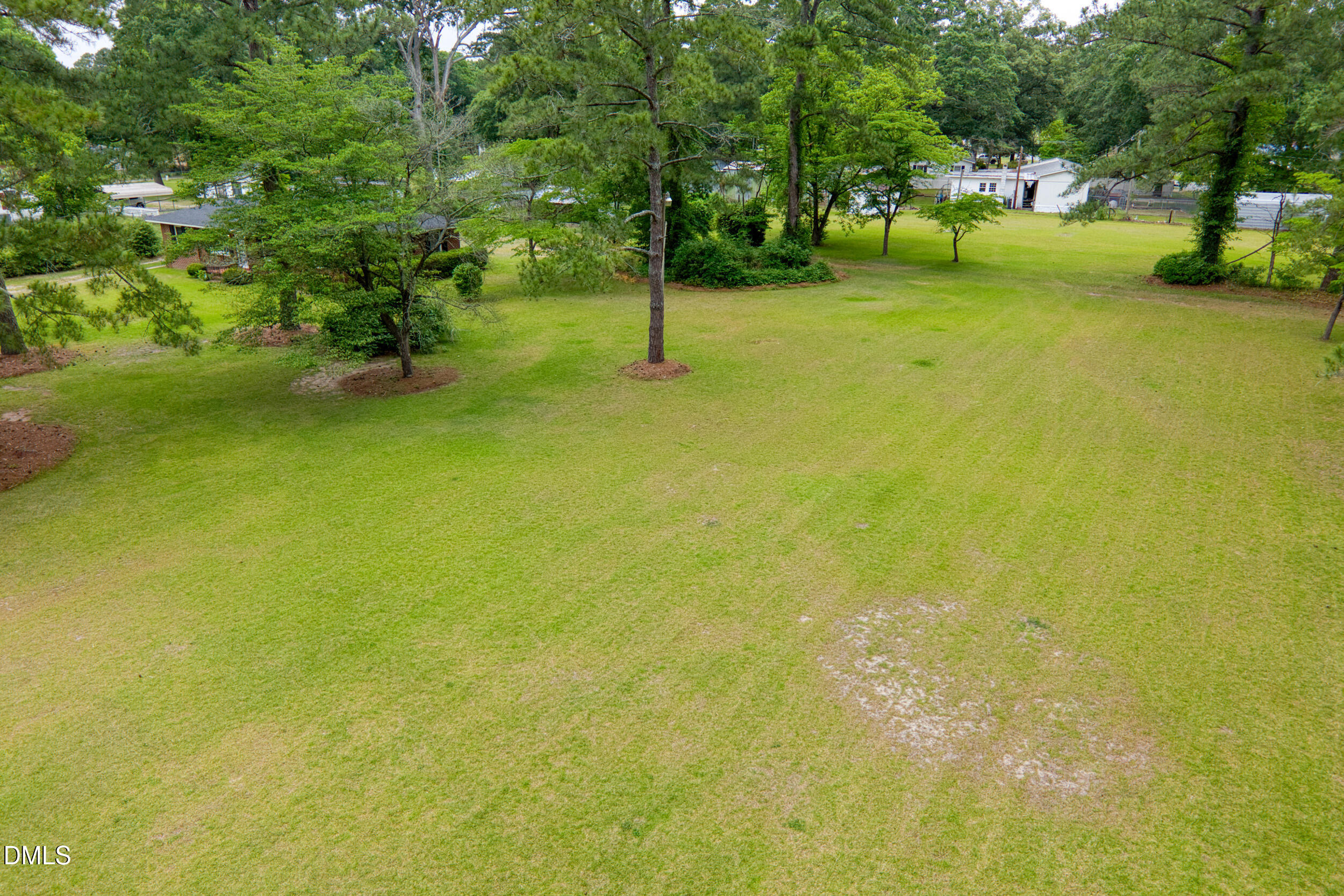 main property photo 40
