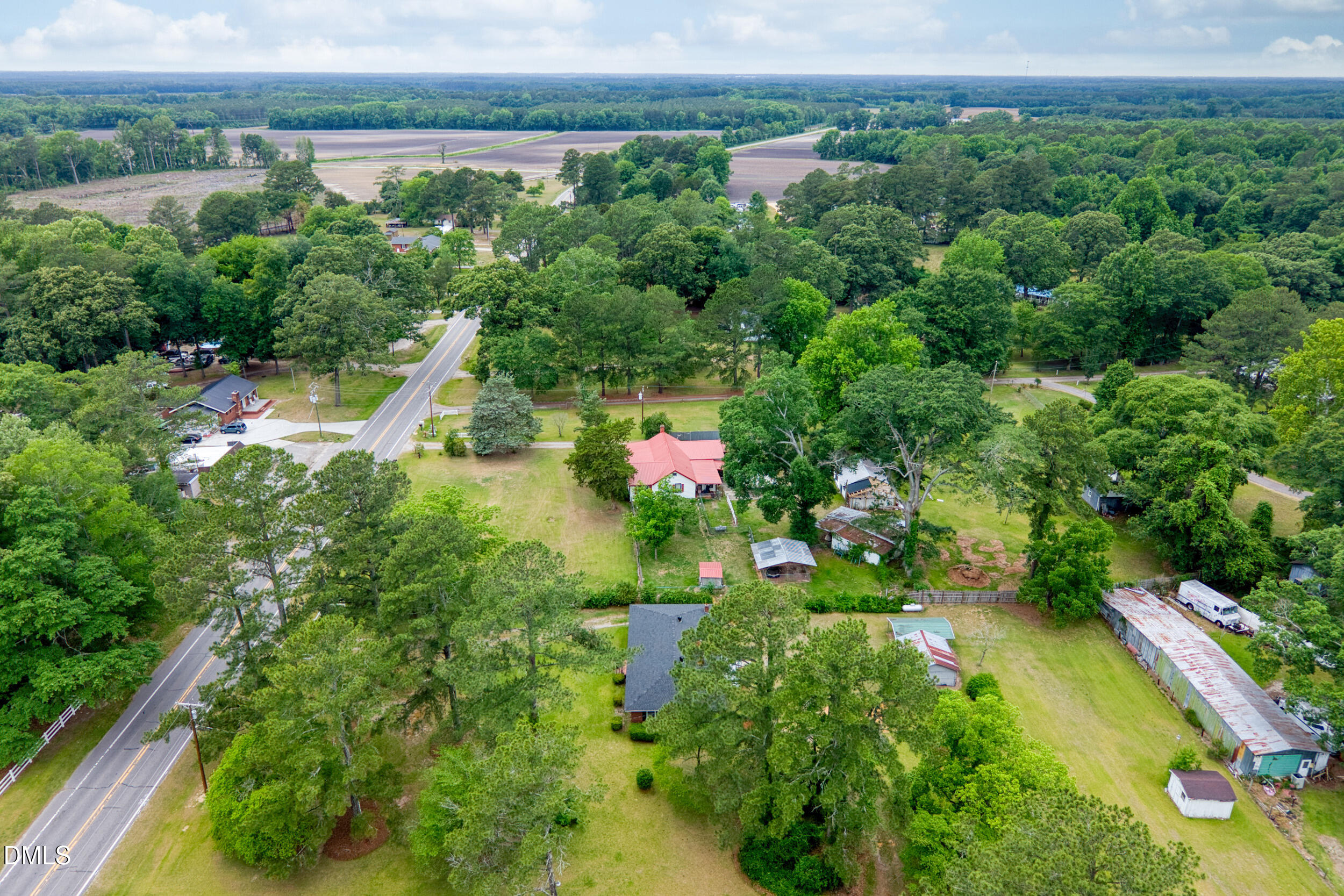 main property photo 44
