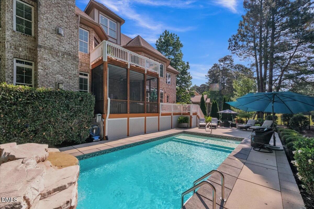 main property photo 38