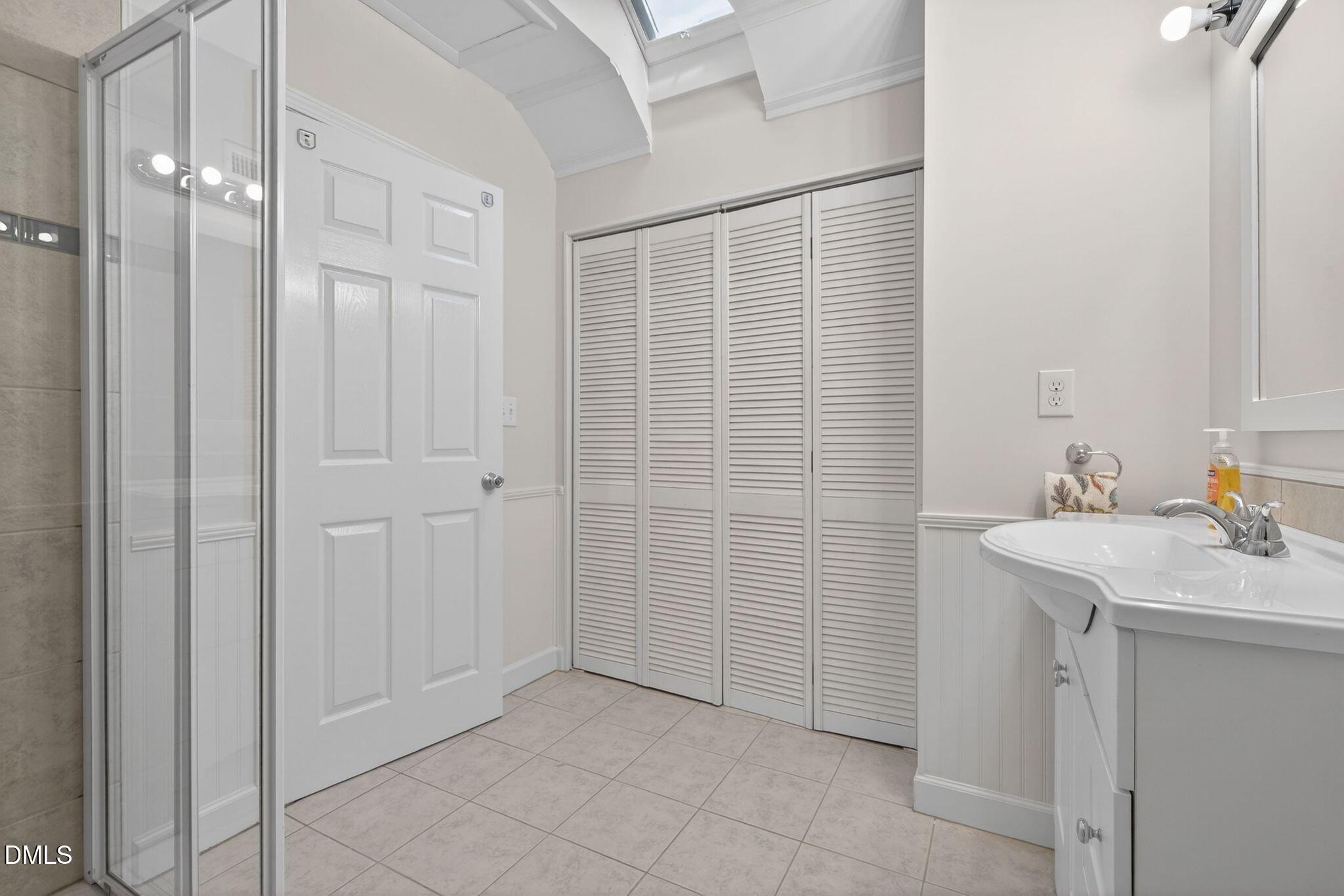 main property photo 58