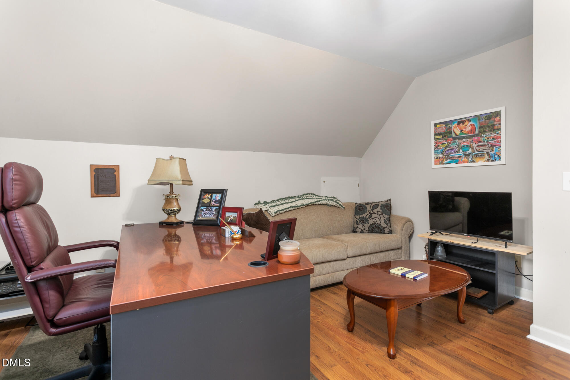 main property photo 22