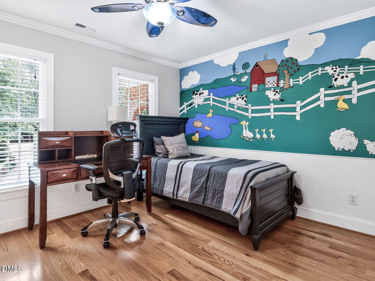 main property photo 38