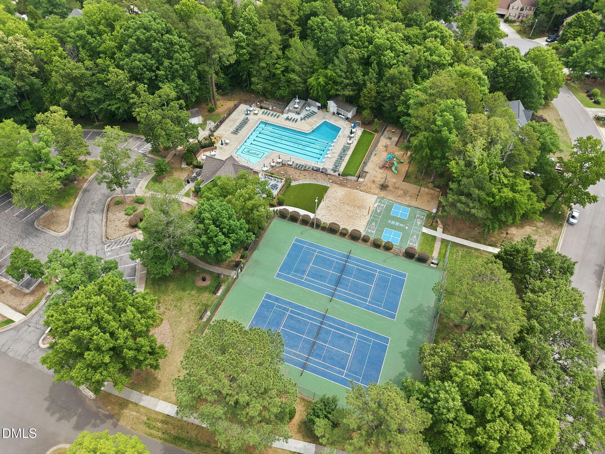 main property photo 61