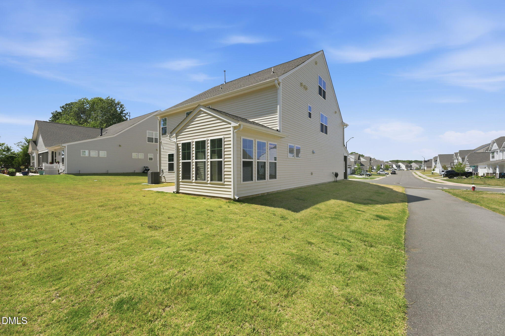 main property photo 43