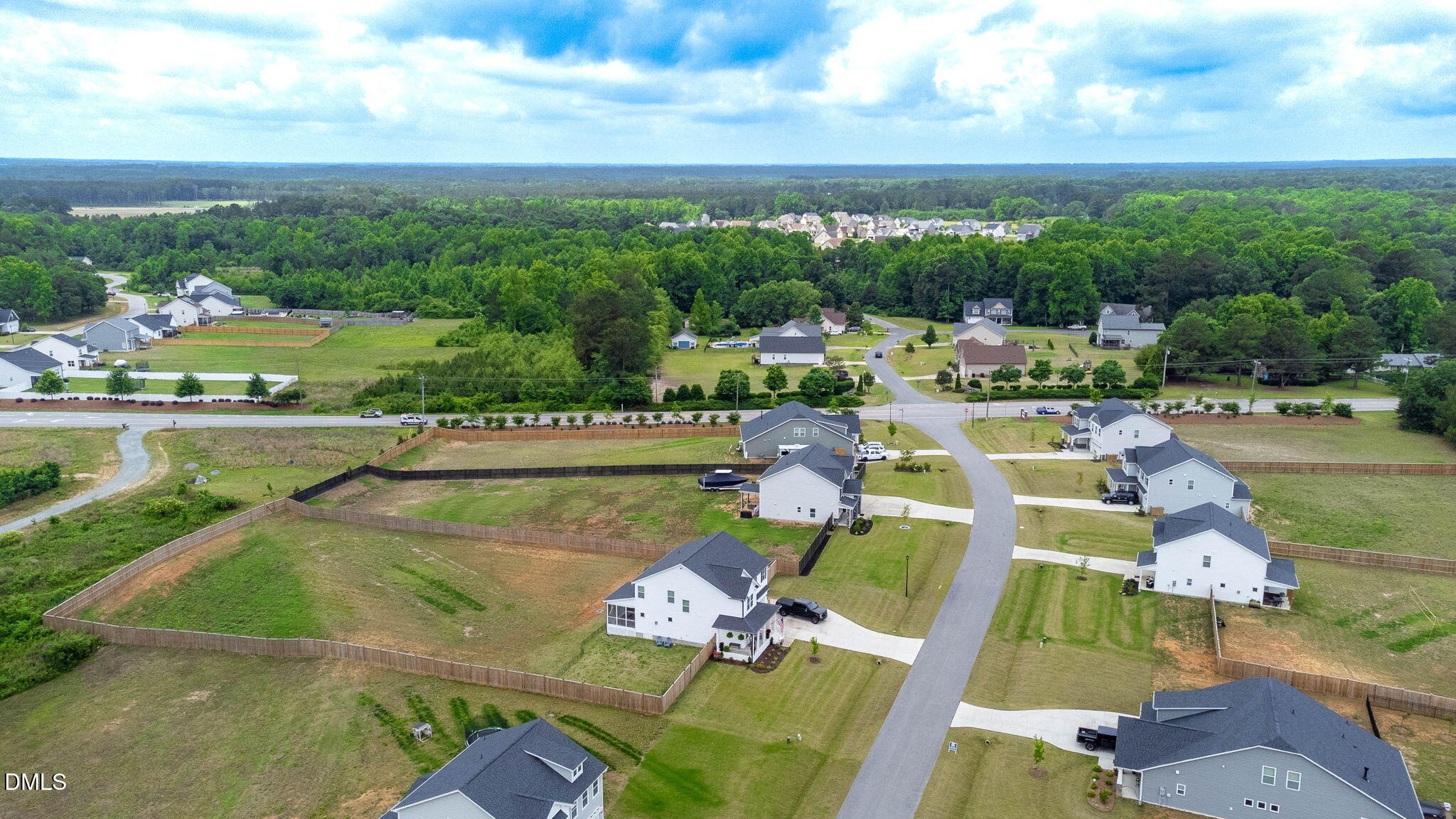 main property photo 50