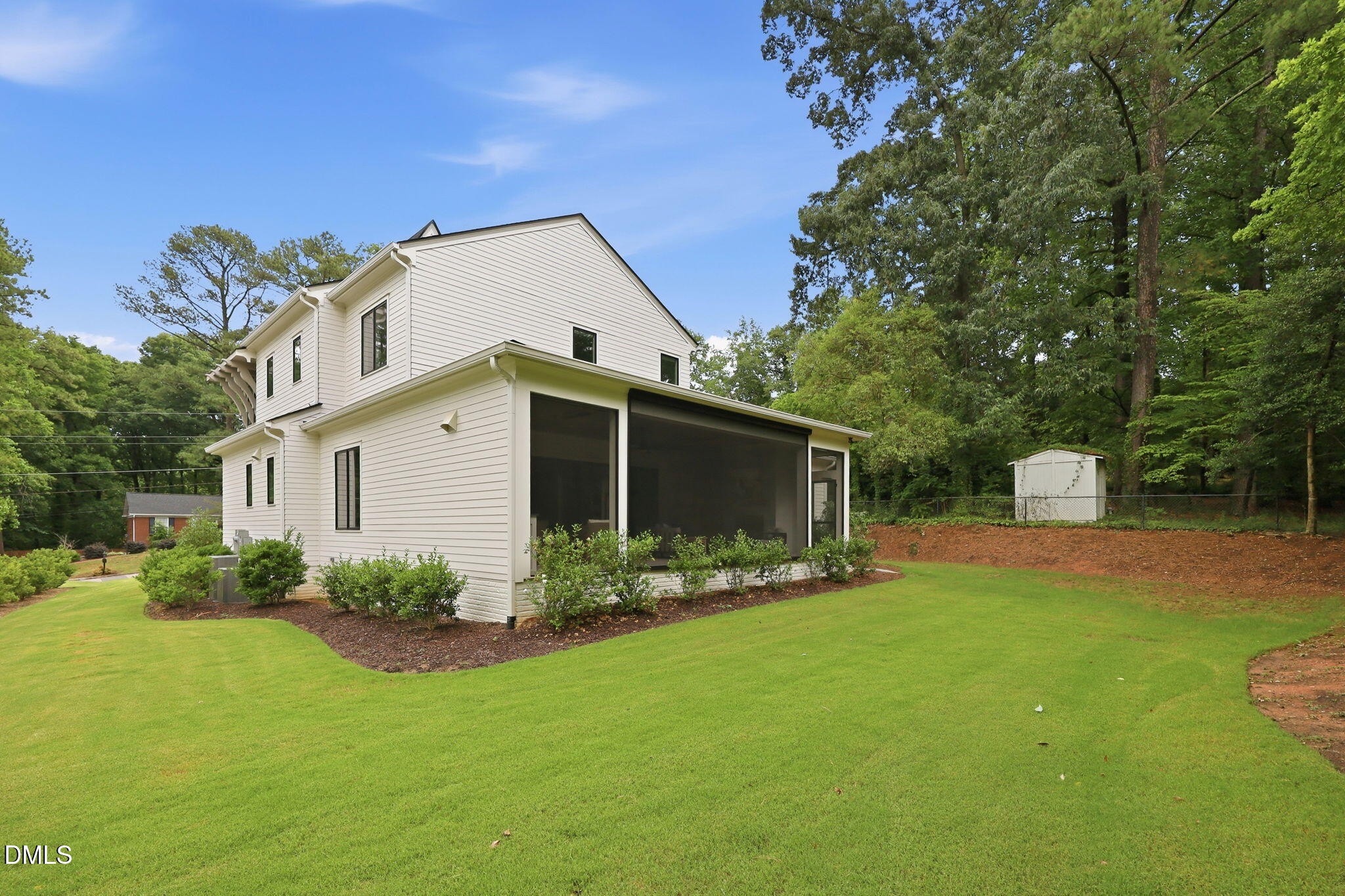 main property photo 49