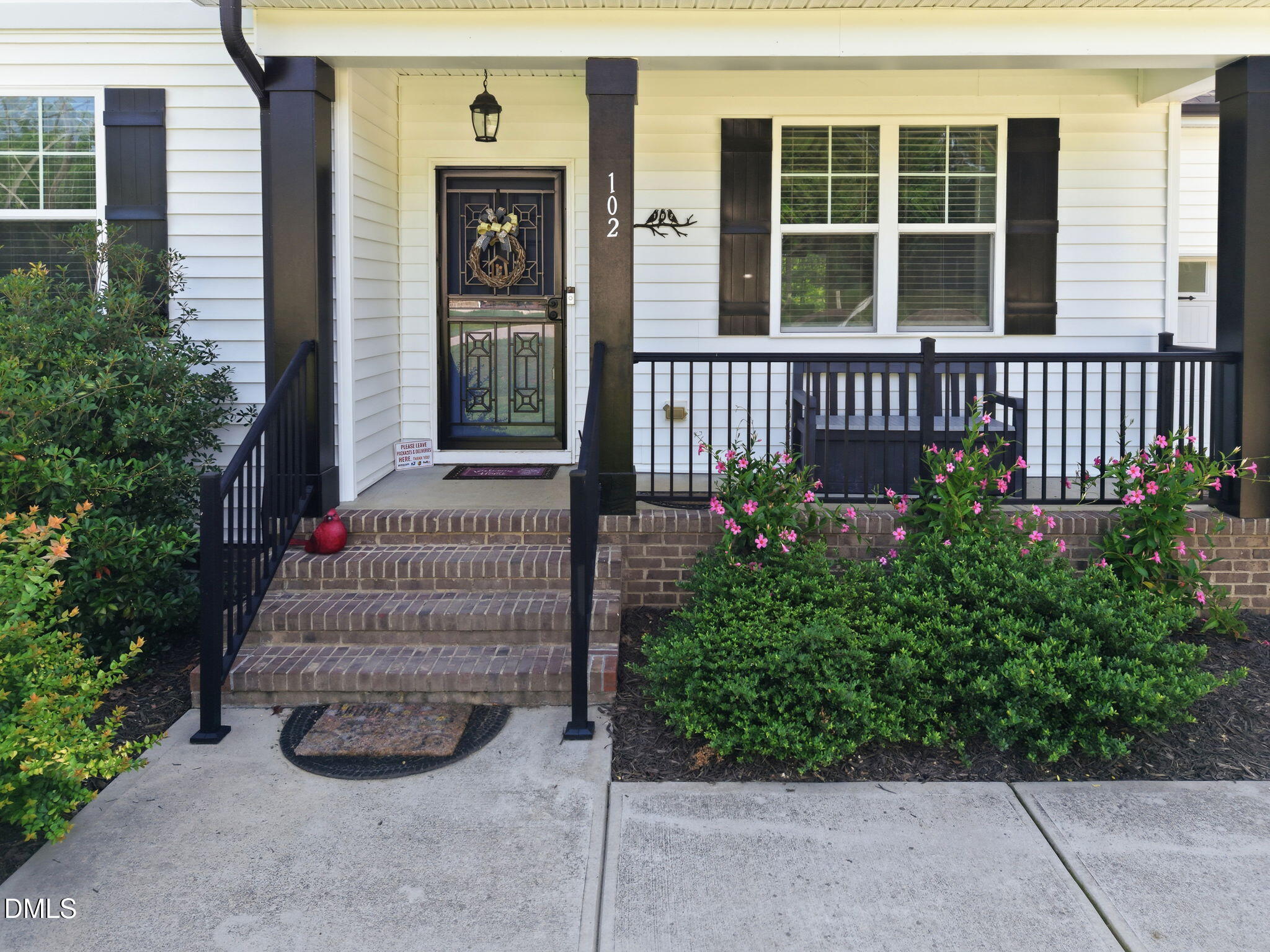 main property photo 19