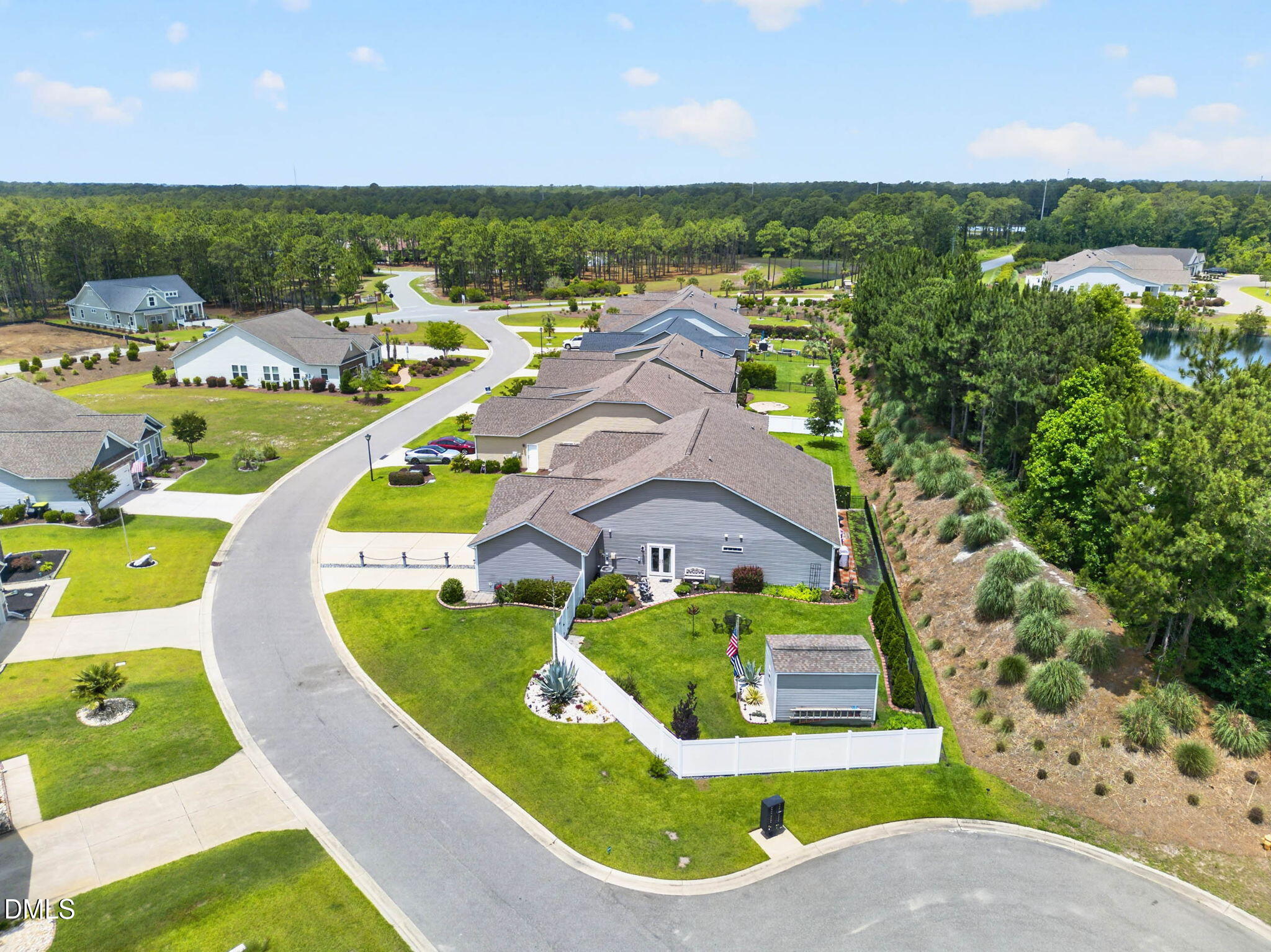 main property photo 41
