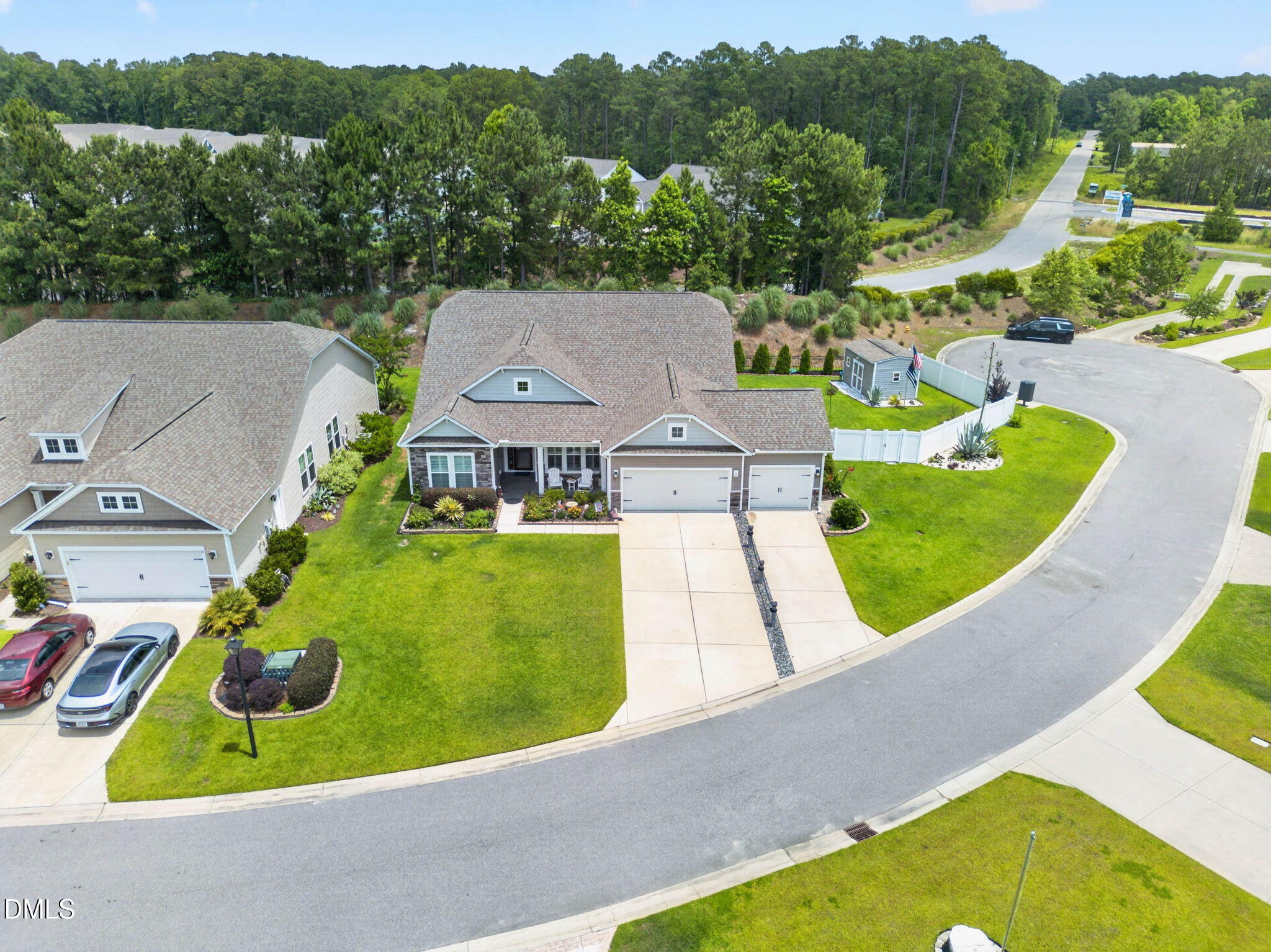 main property photo 47
