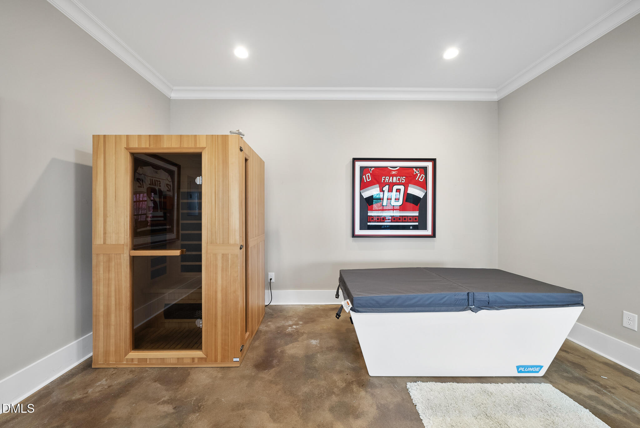 main property photo 73