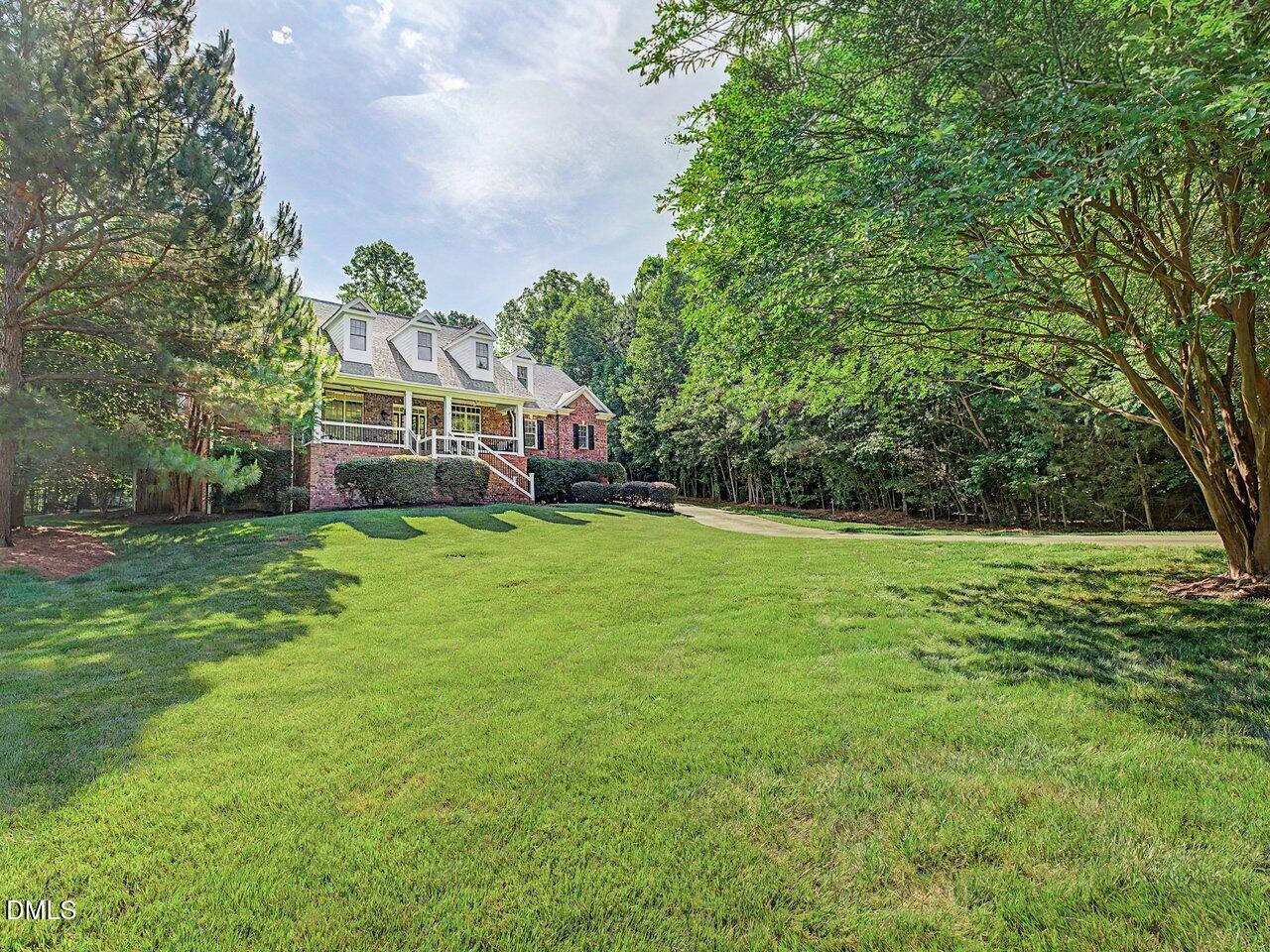main property photo 2