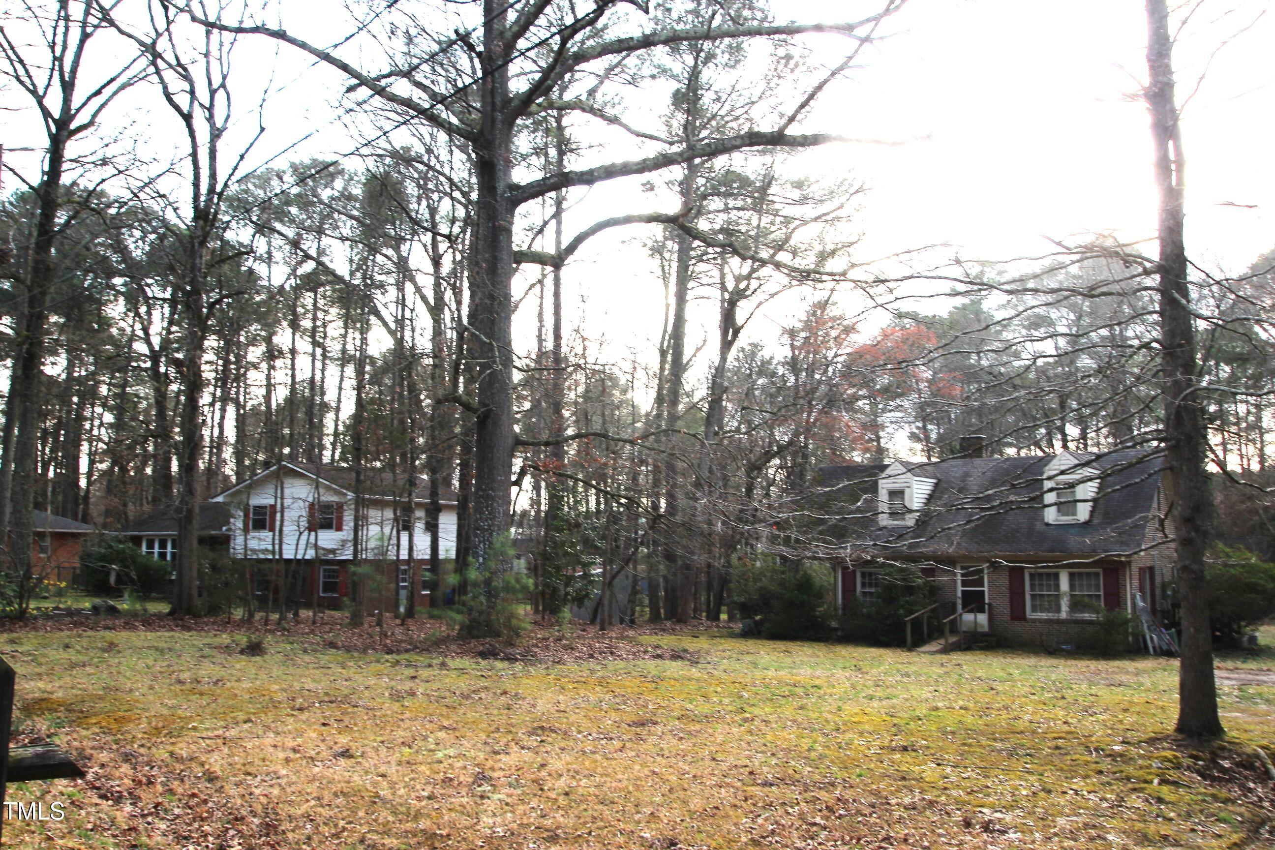main property photo 30