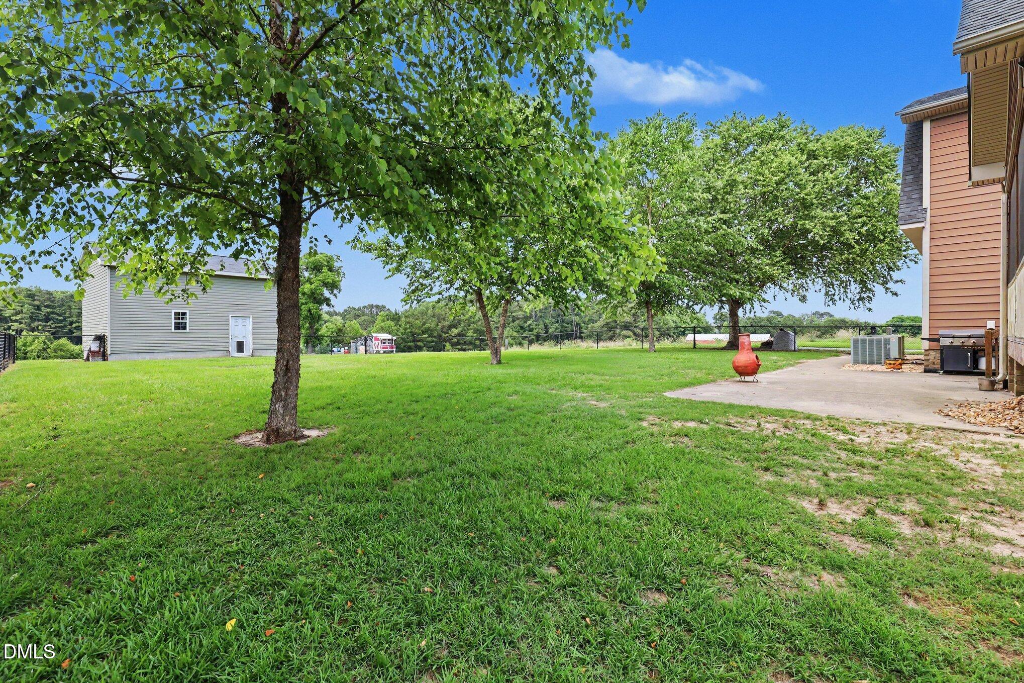 main property photo 37
