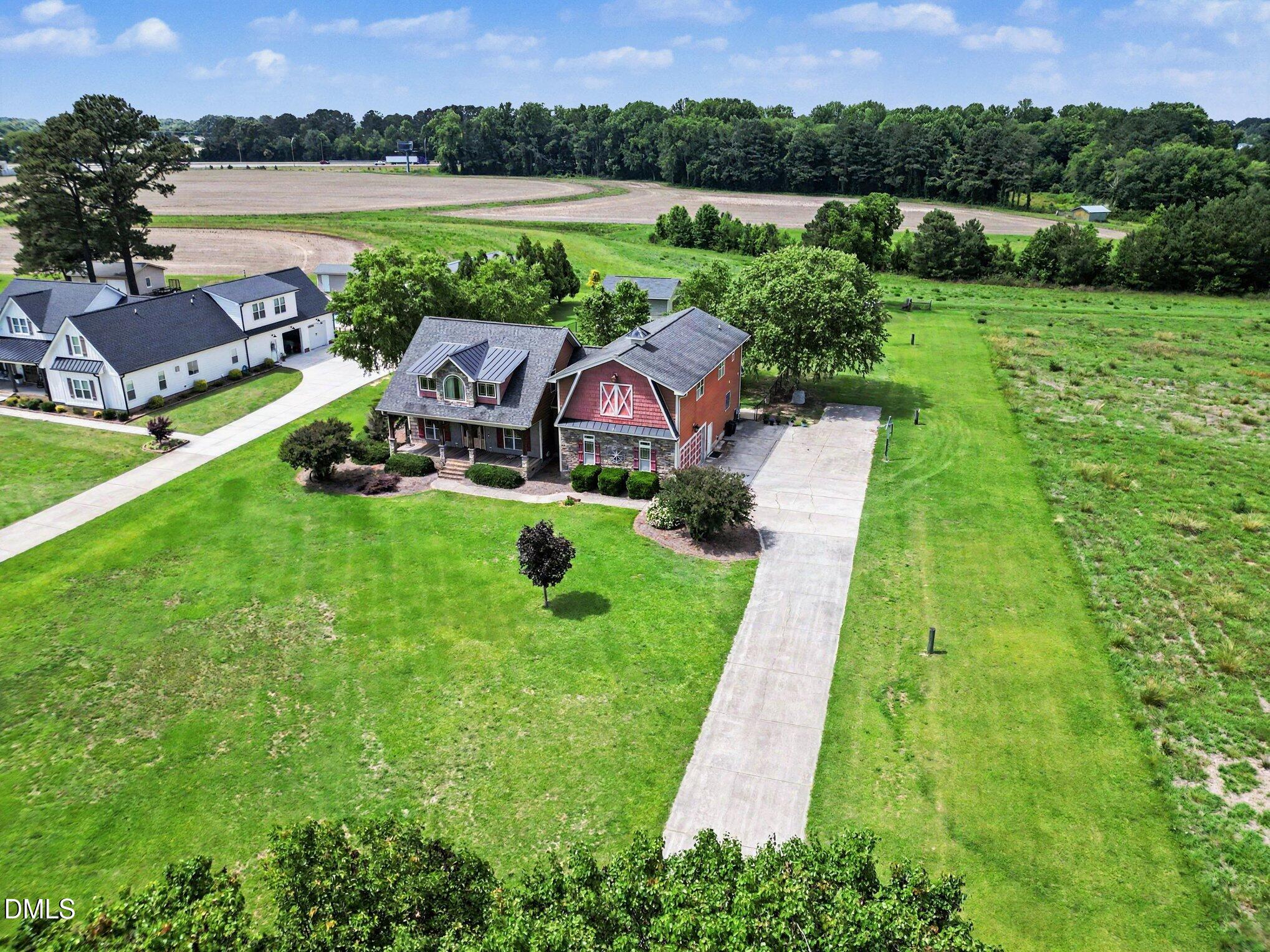 main property photo 38