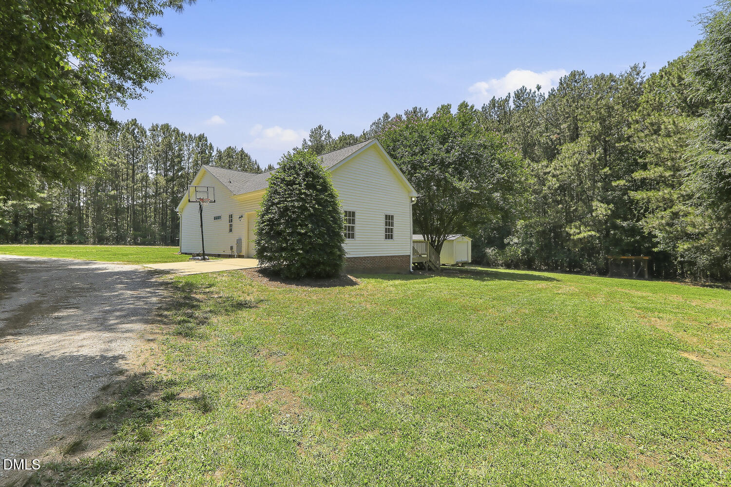 main property photo 43