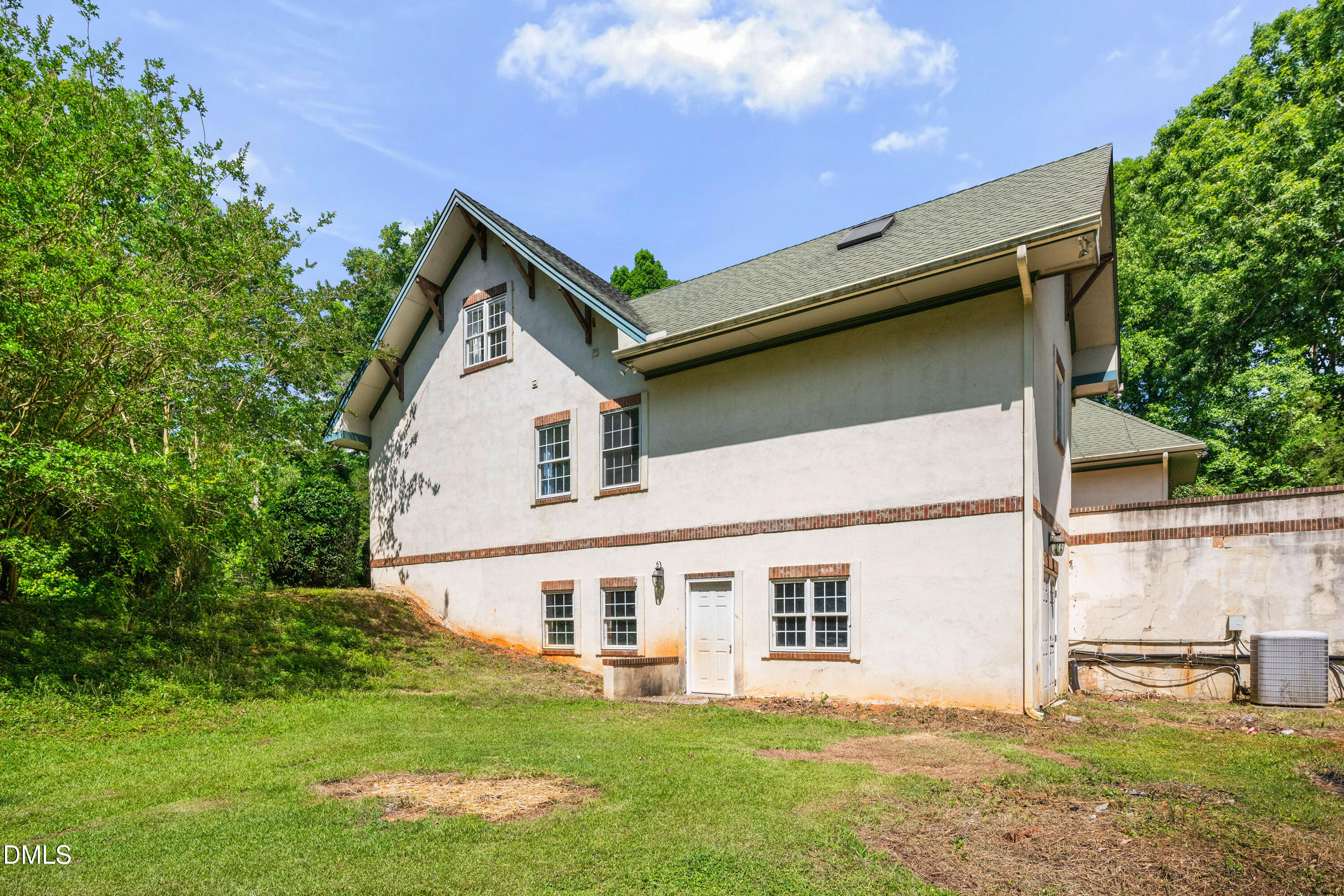 main property photo 61