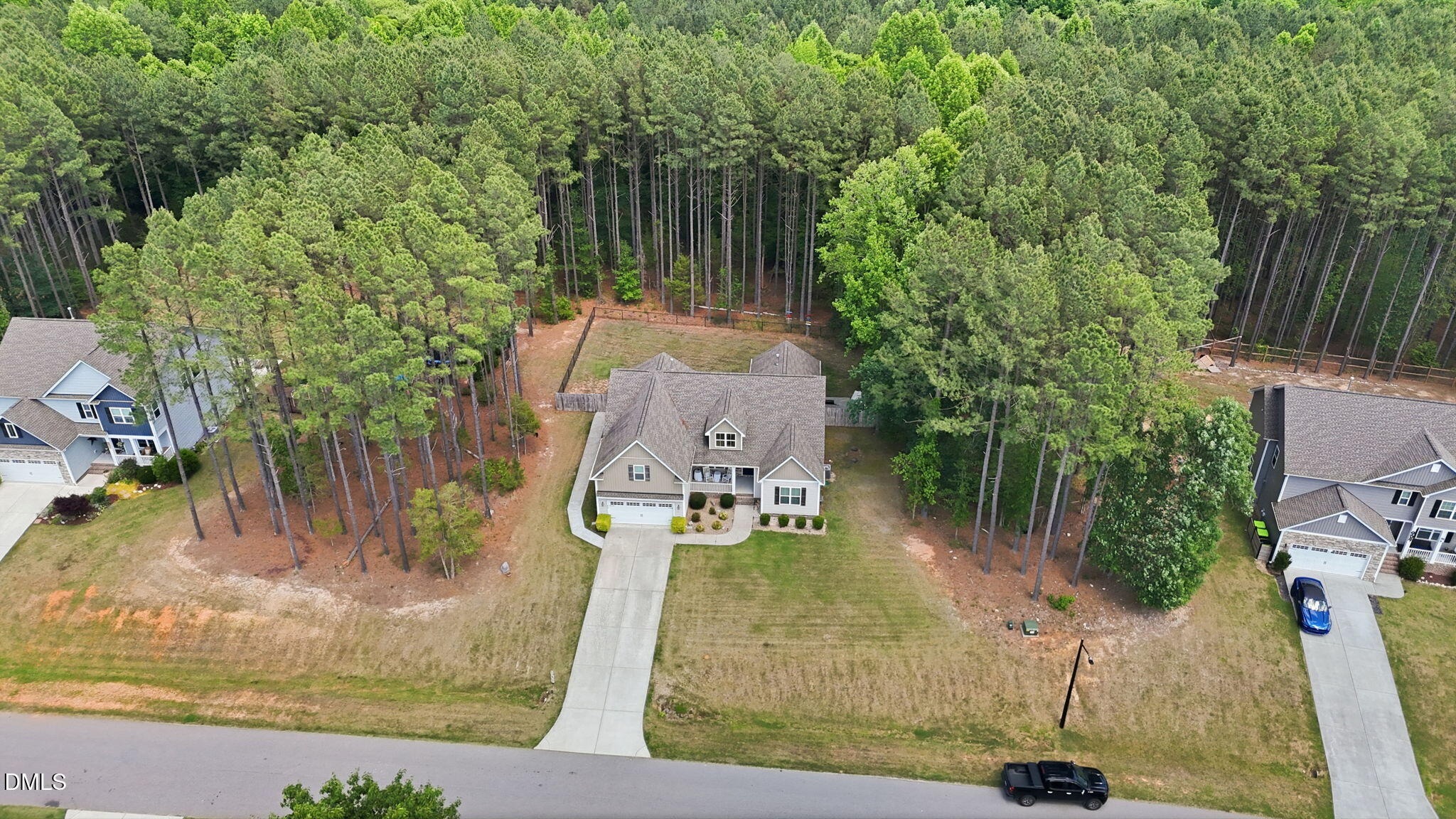 main property photo 26