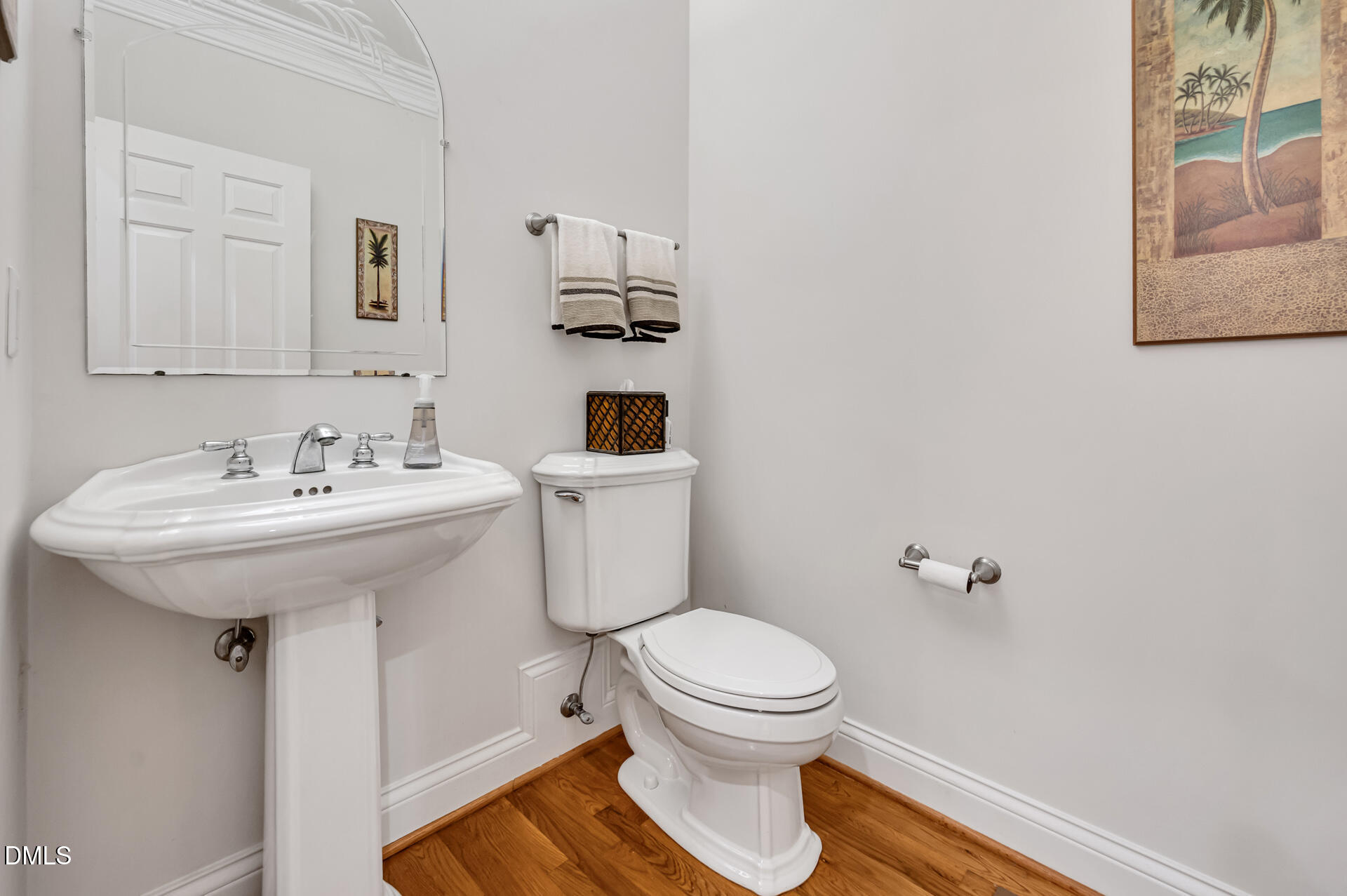 main property photo 19