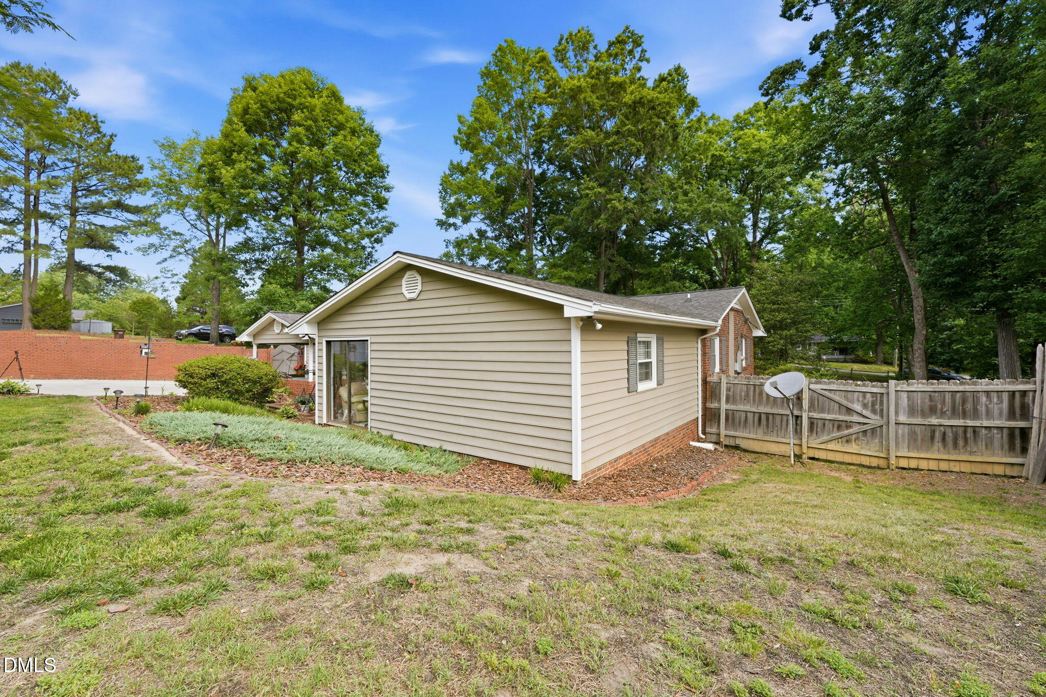 main property photo 57