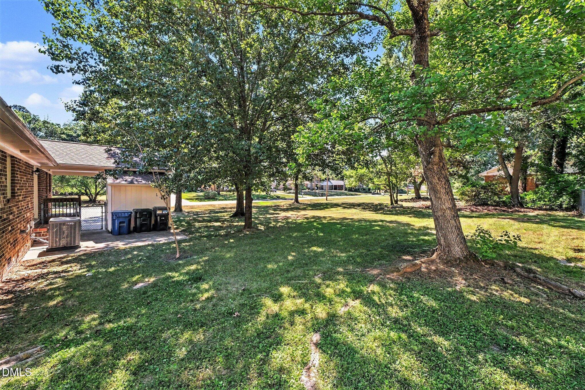 main property photo 34