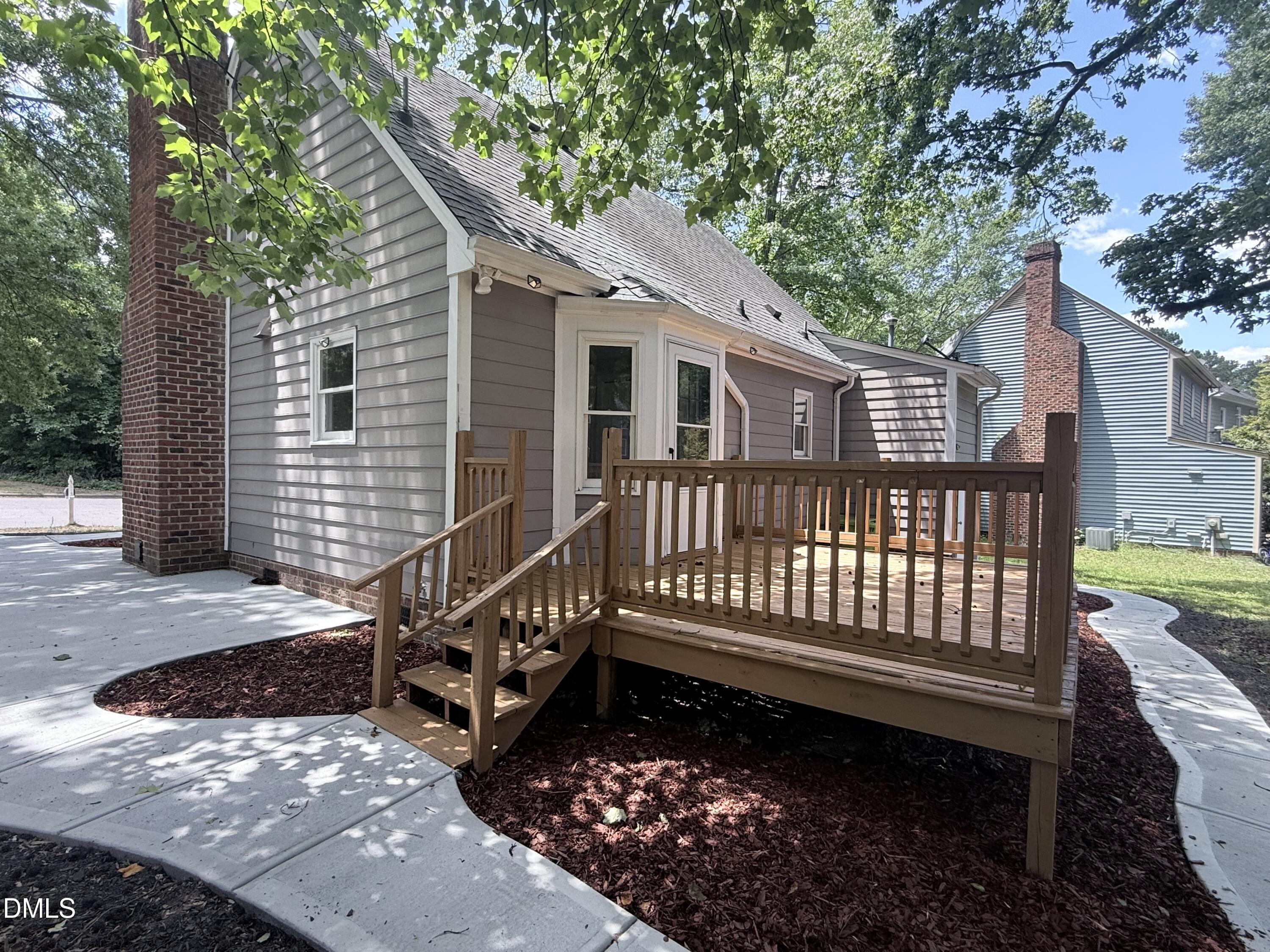 main property photo 59