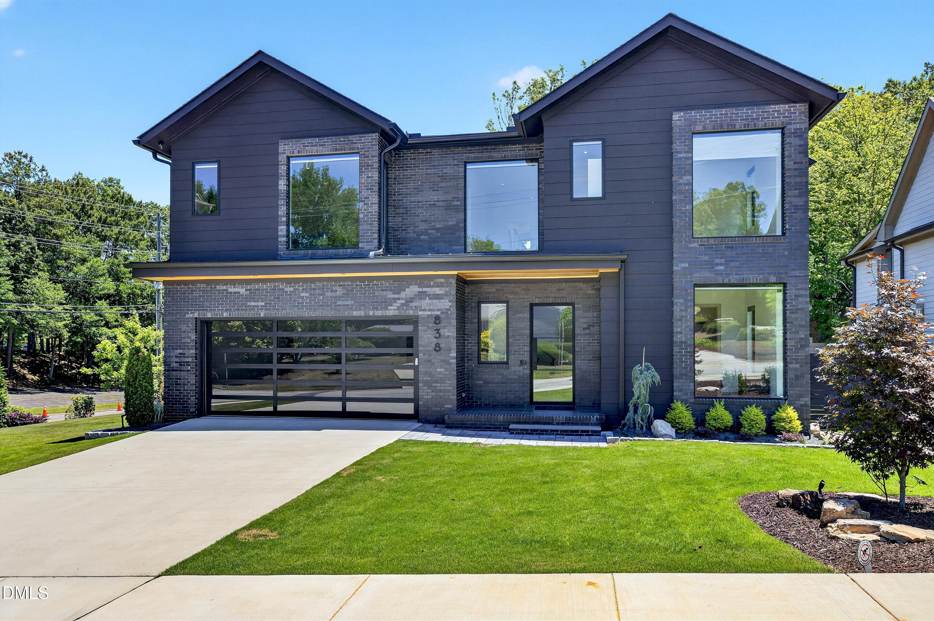 main property photo 75