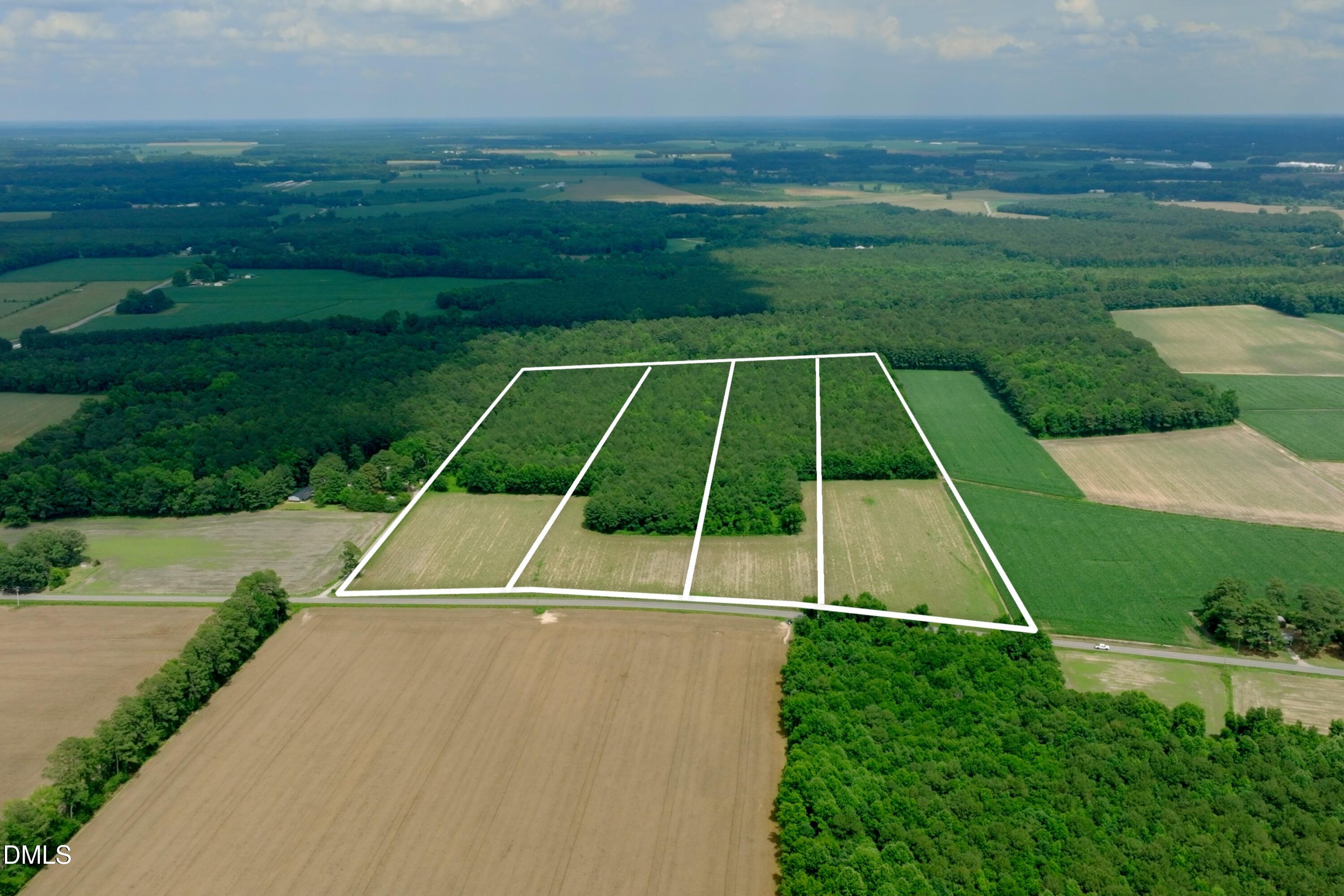 main property photo 16