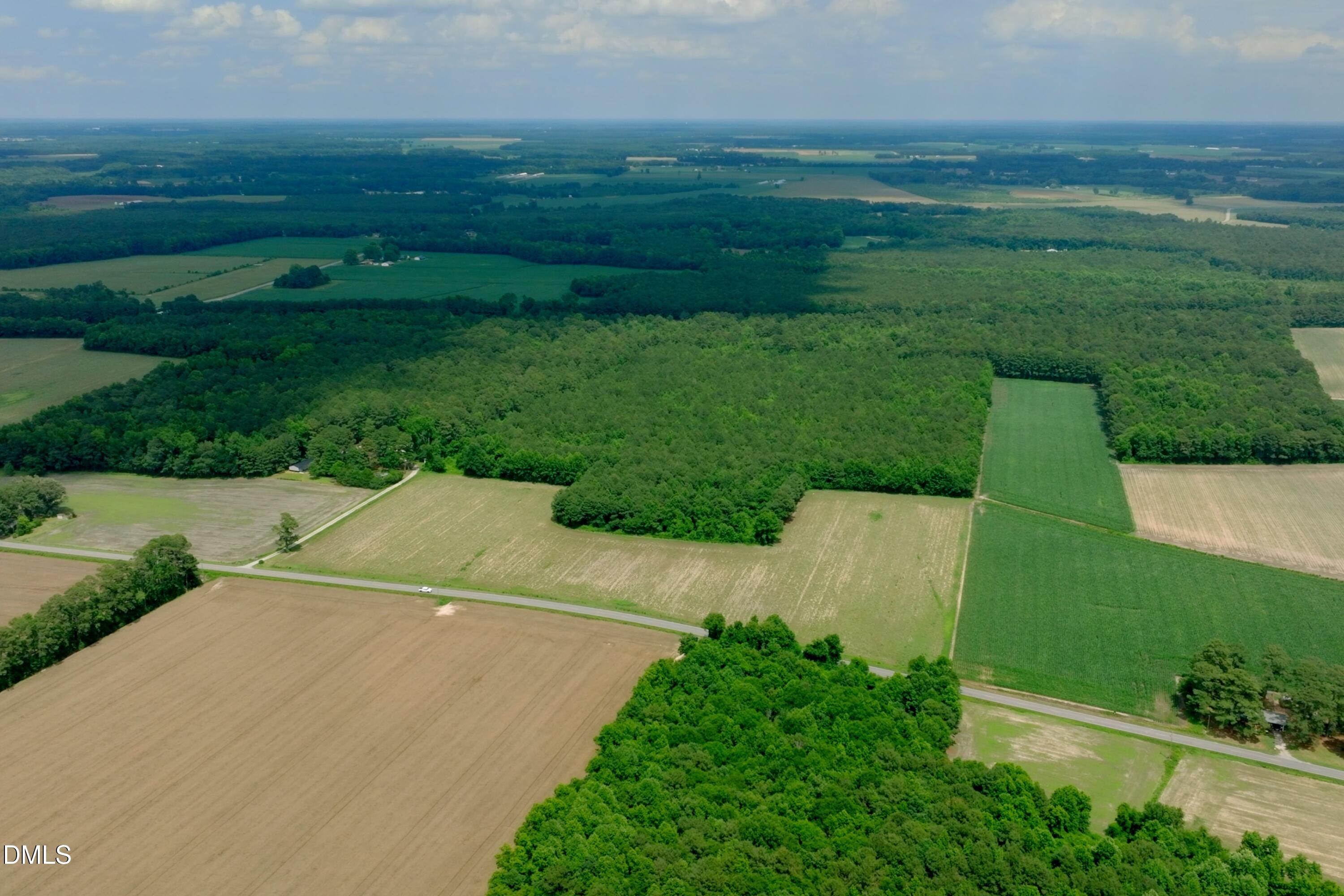 main property photo 19